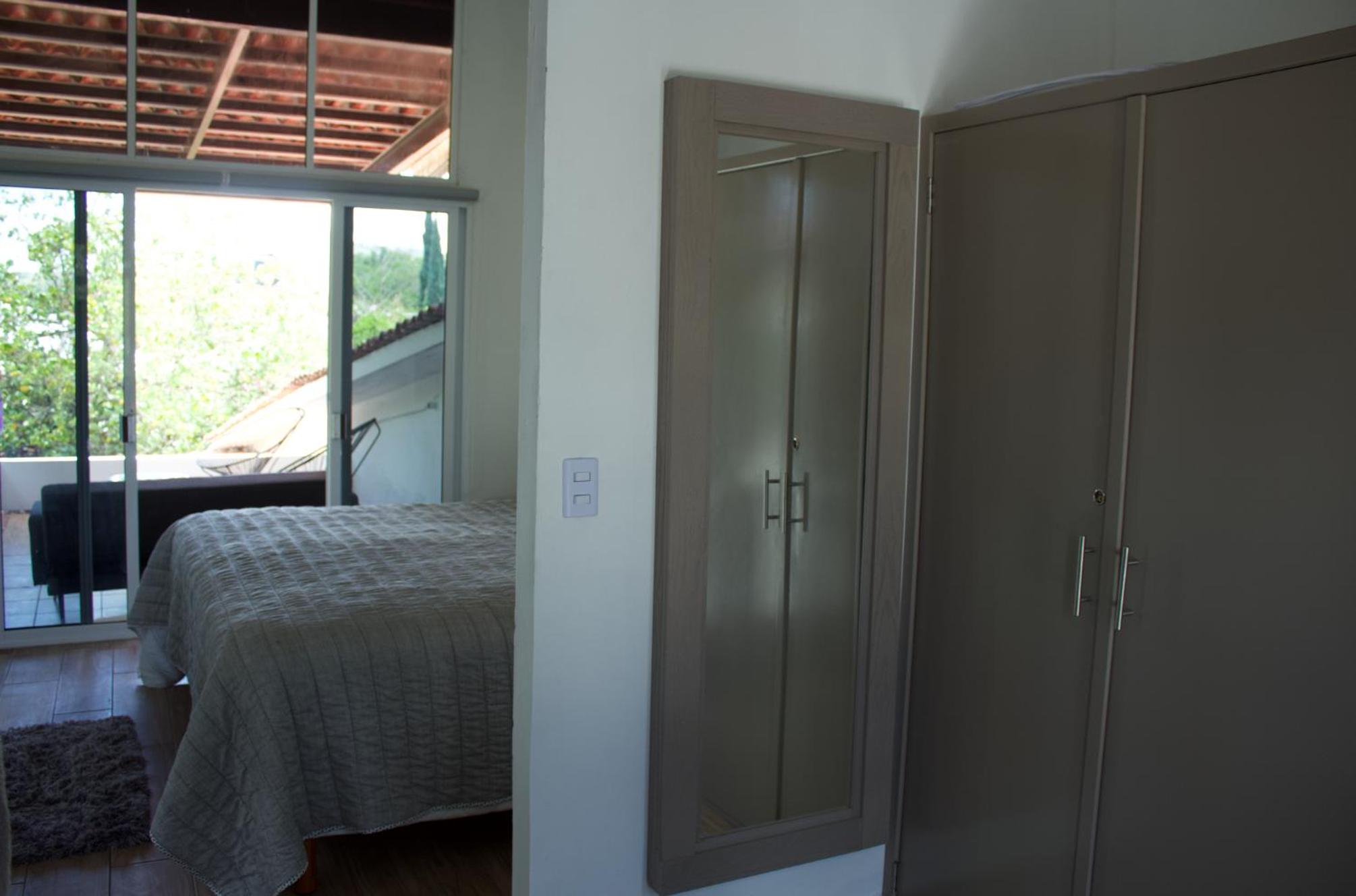 One-Bedroom Villa - Photo 3