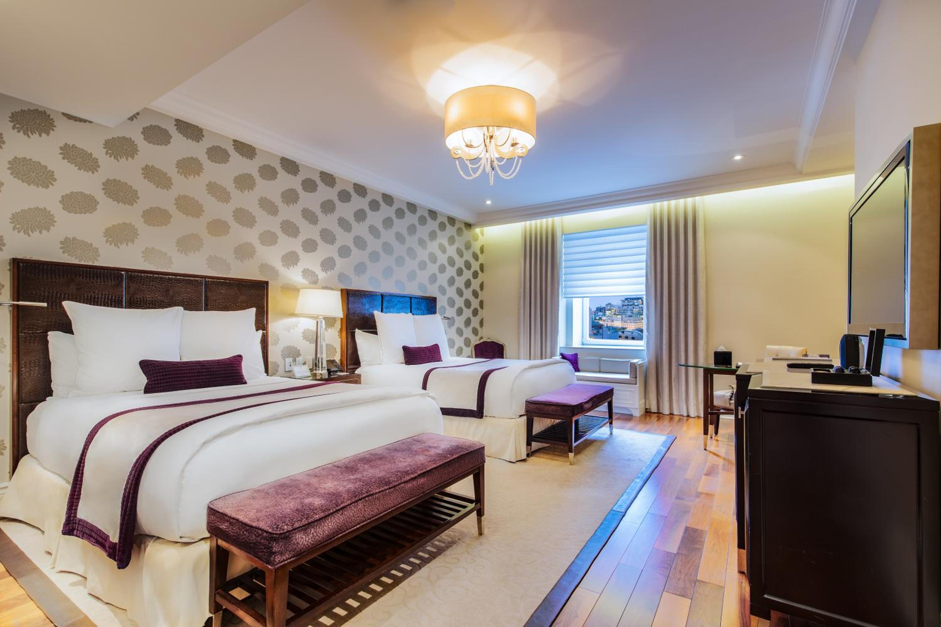 Premium Queen Room with Two Queen Beds - Non-Smoking