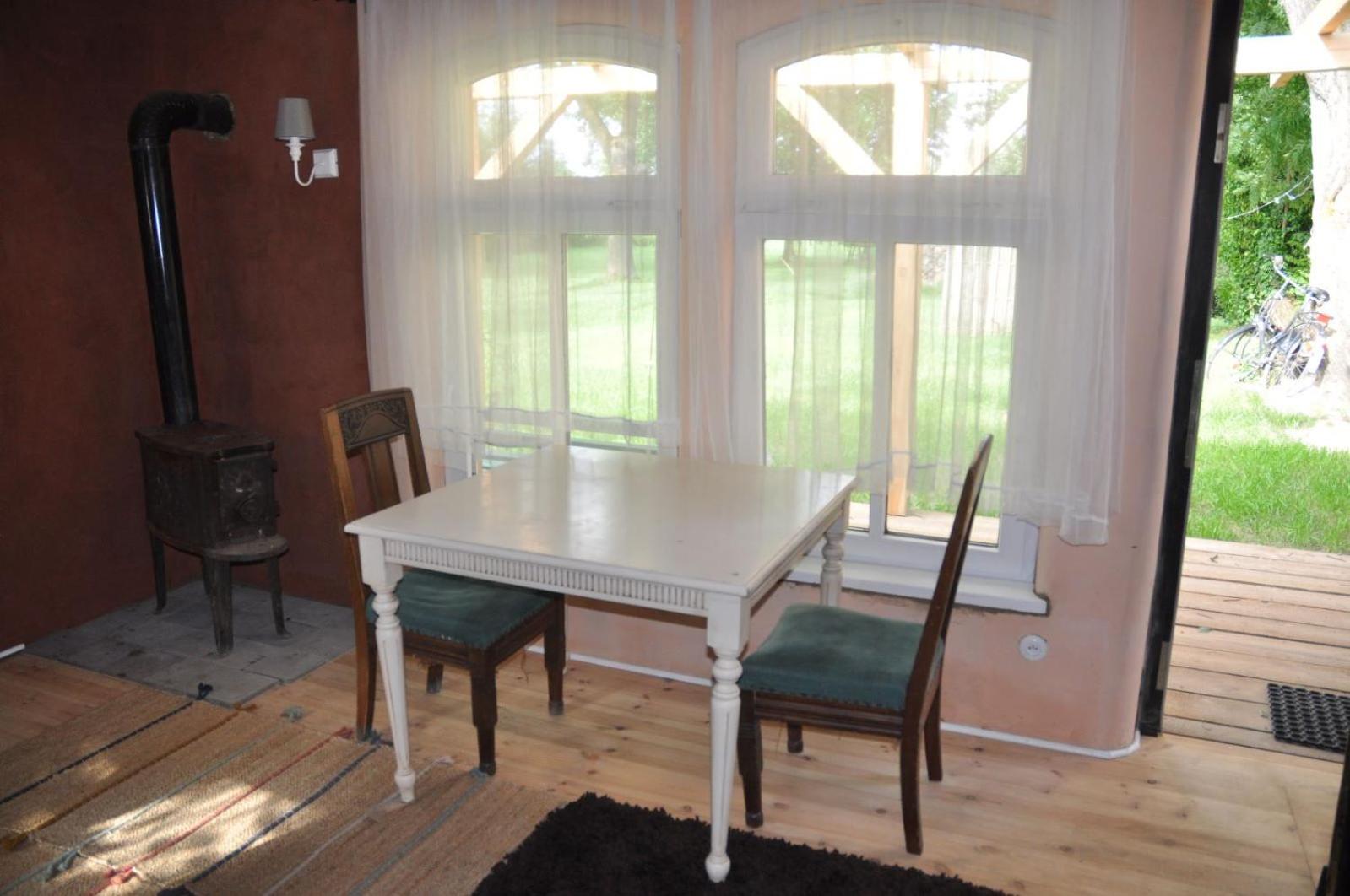 One-Bedroom Bungalow photo 3