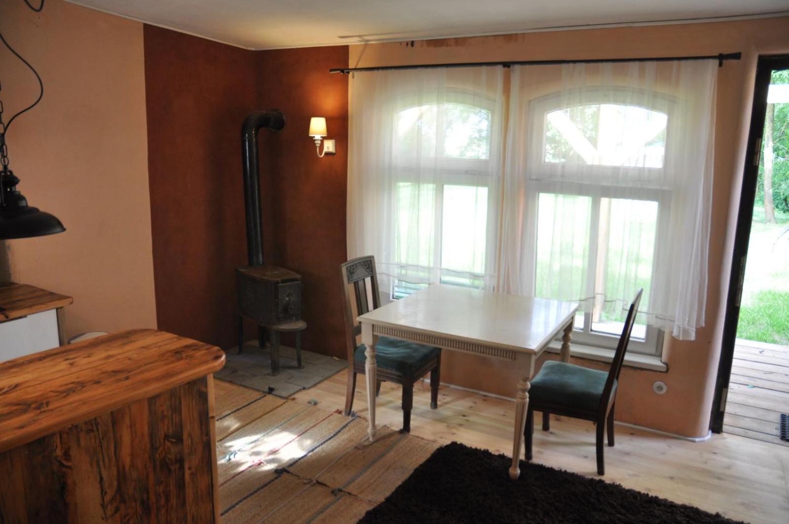 One-Bedroom Bungalow photo 2