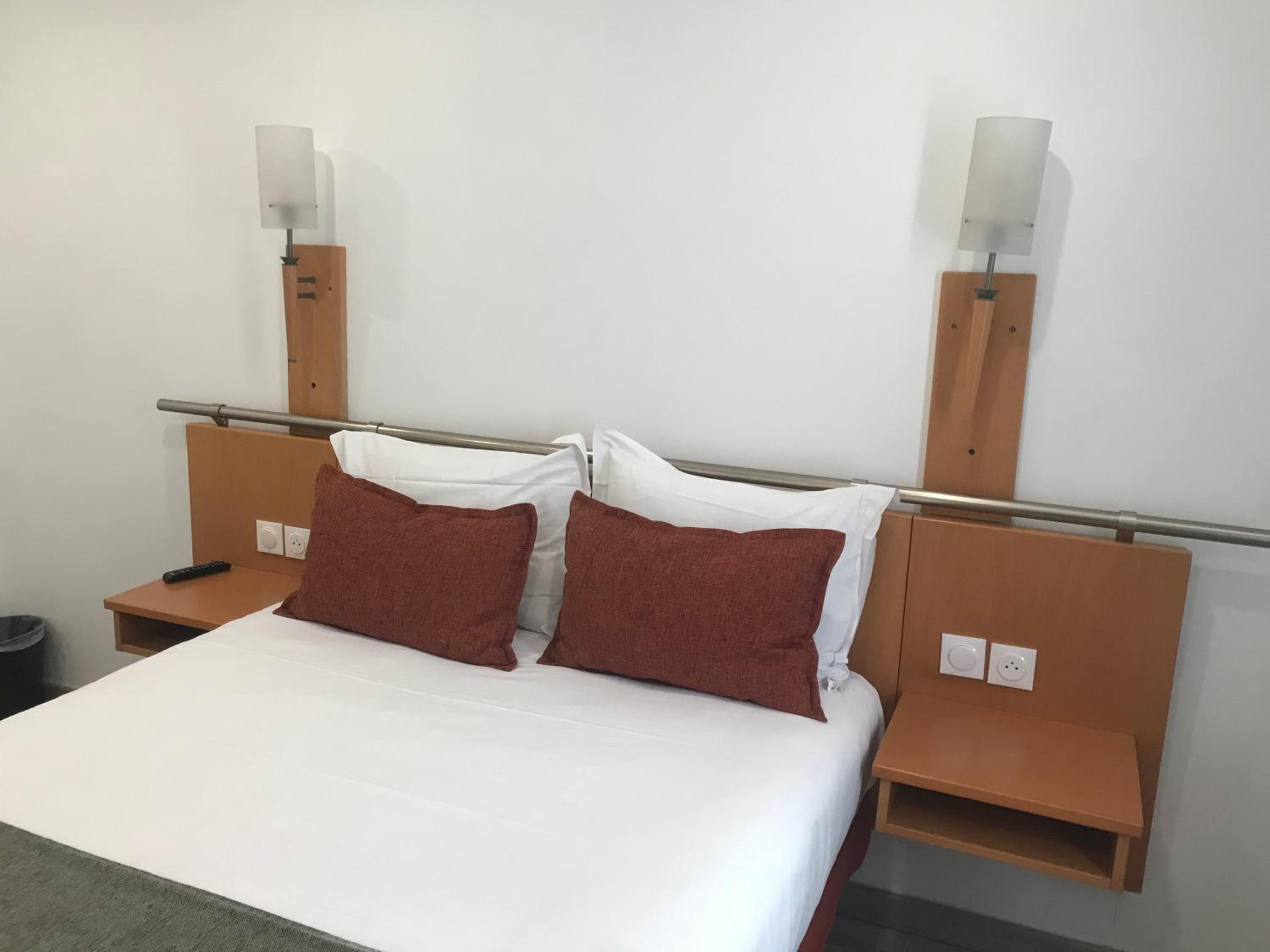 Large Double Room - Photo 21