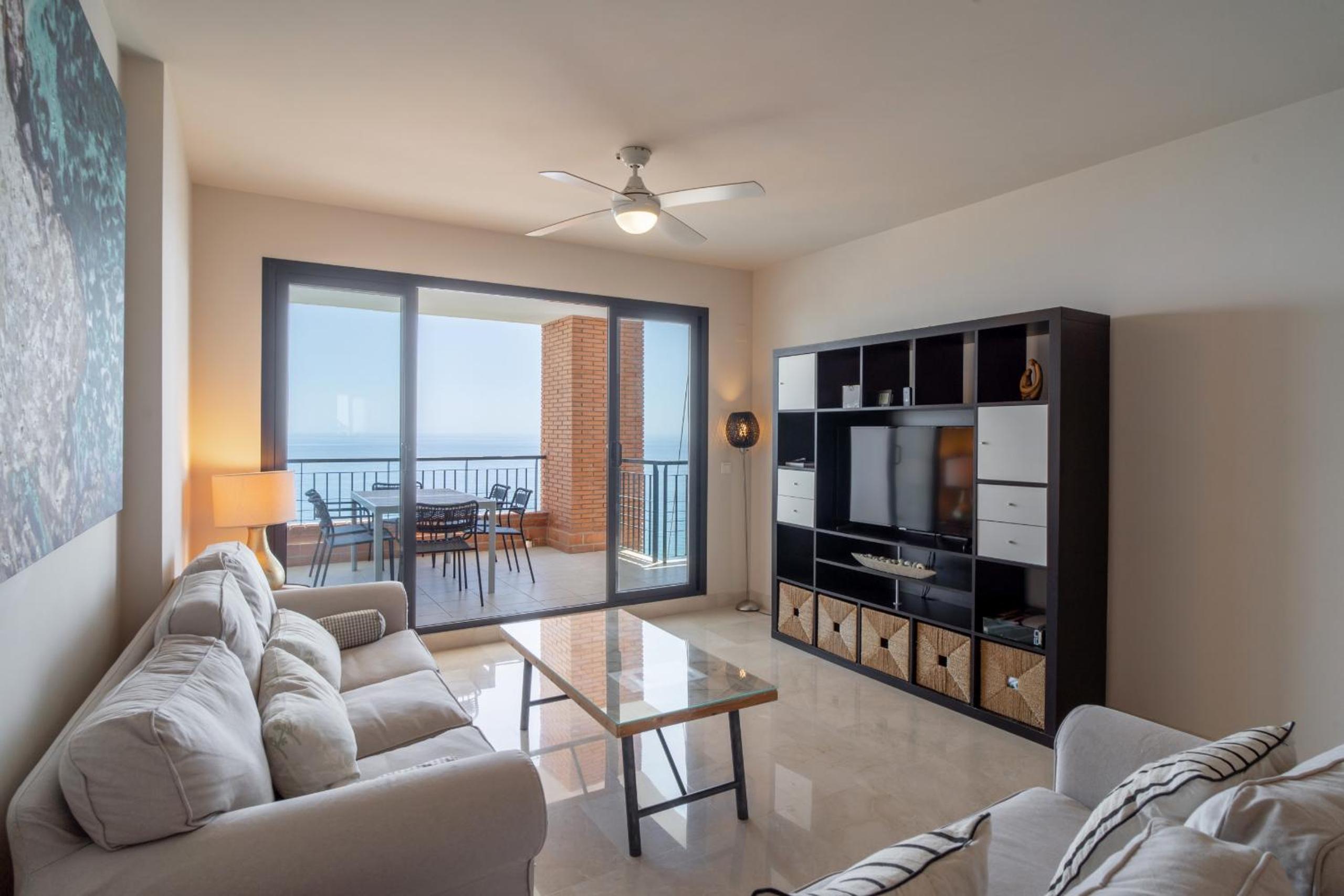 Apartamento con vista al mar