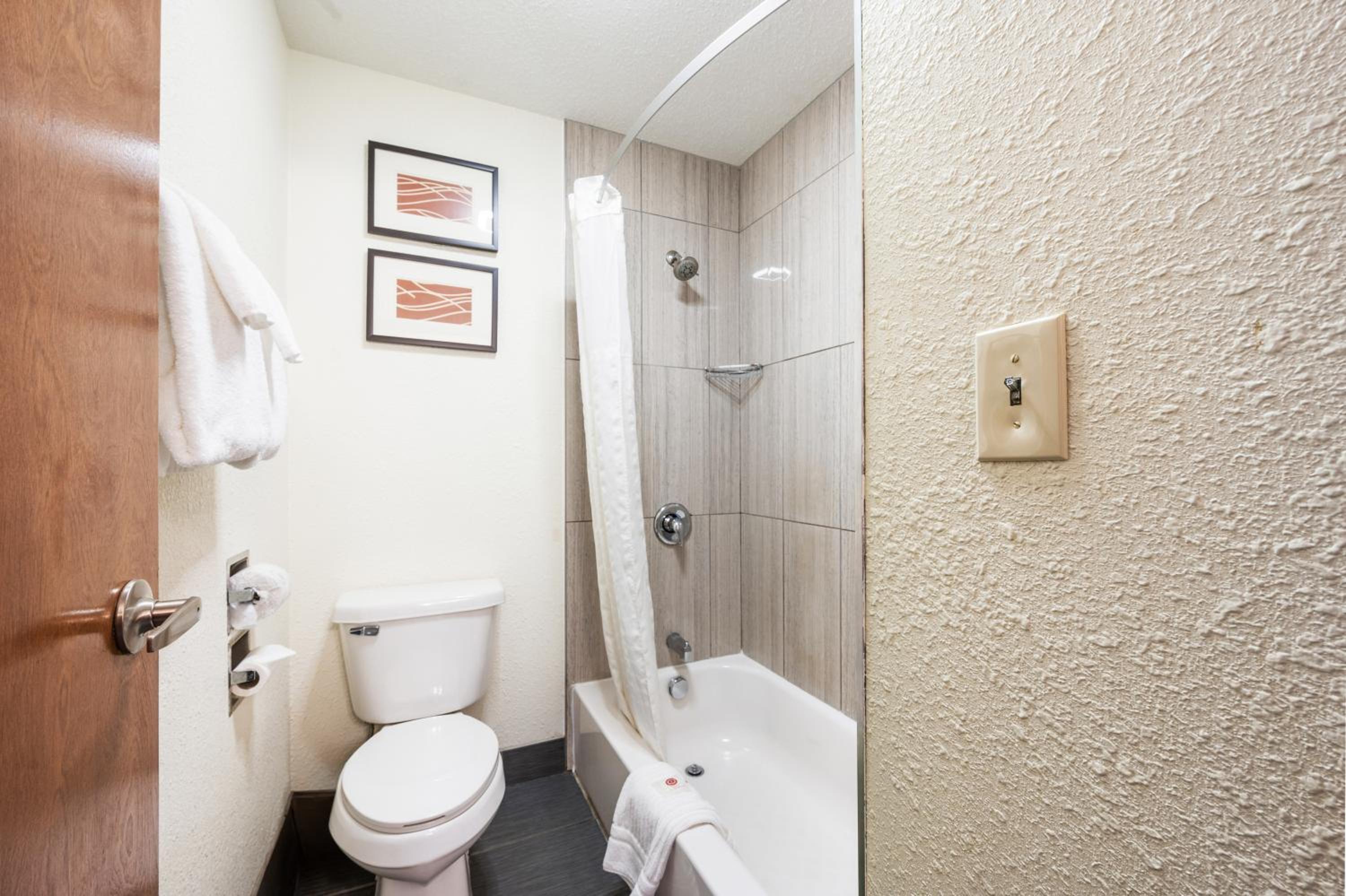 Double Room with Two Double Beds - Non-Smoking - Photo 12