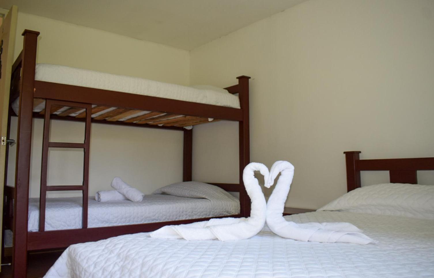 Quadruple Room With Private Bathroom photo 1
