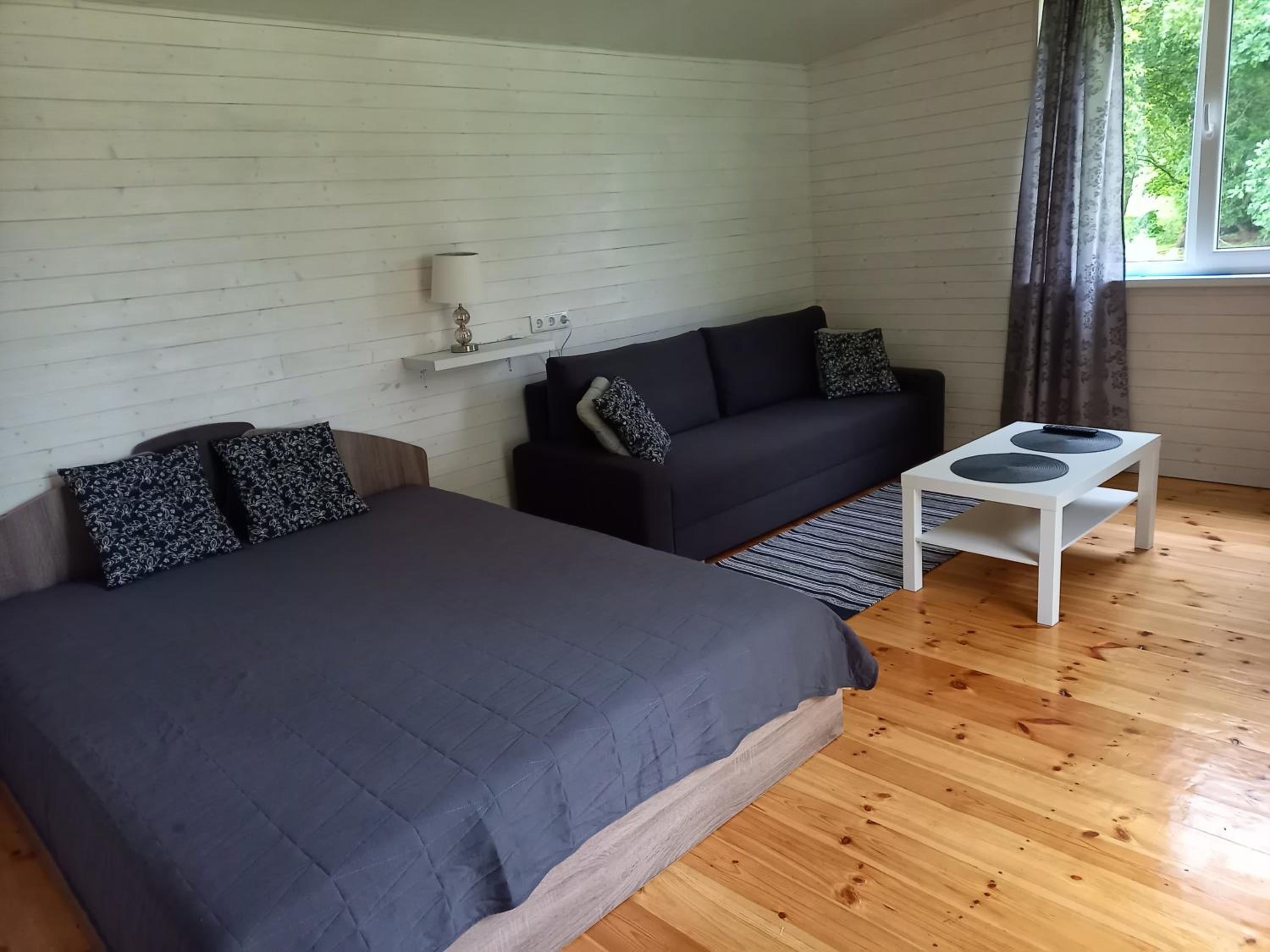 One-Bedroom House photo 2