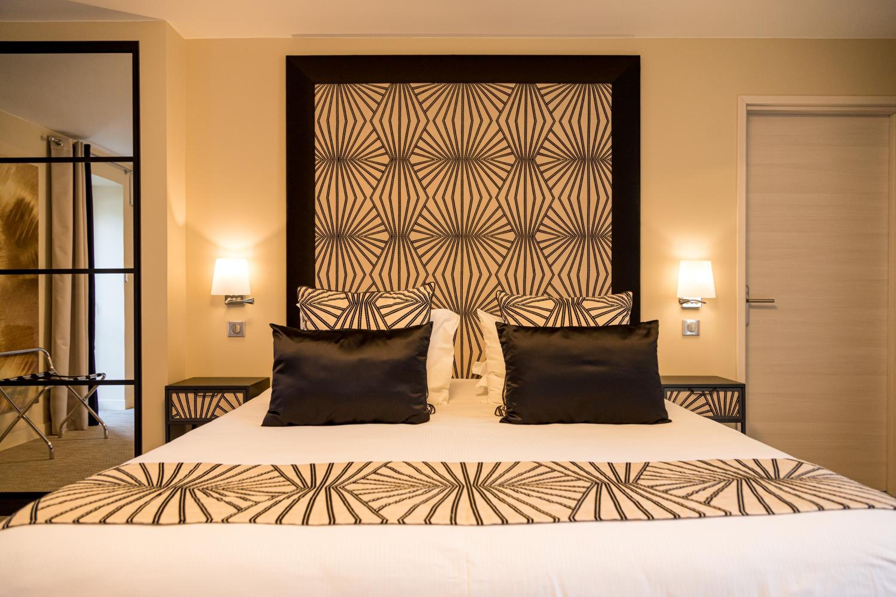 Junior Suite - Photo 1