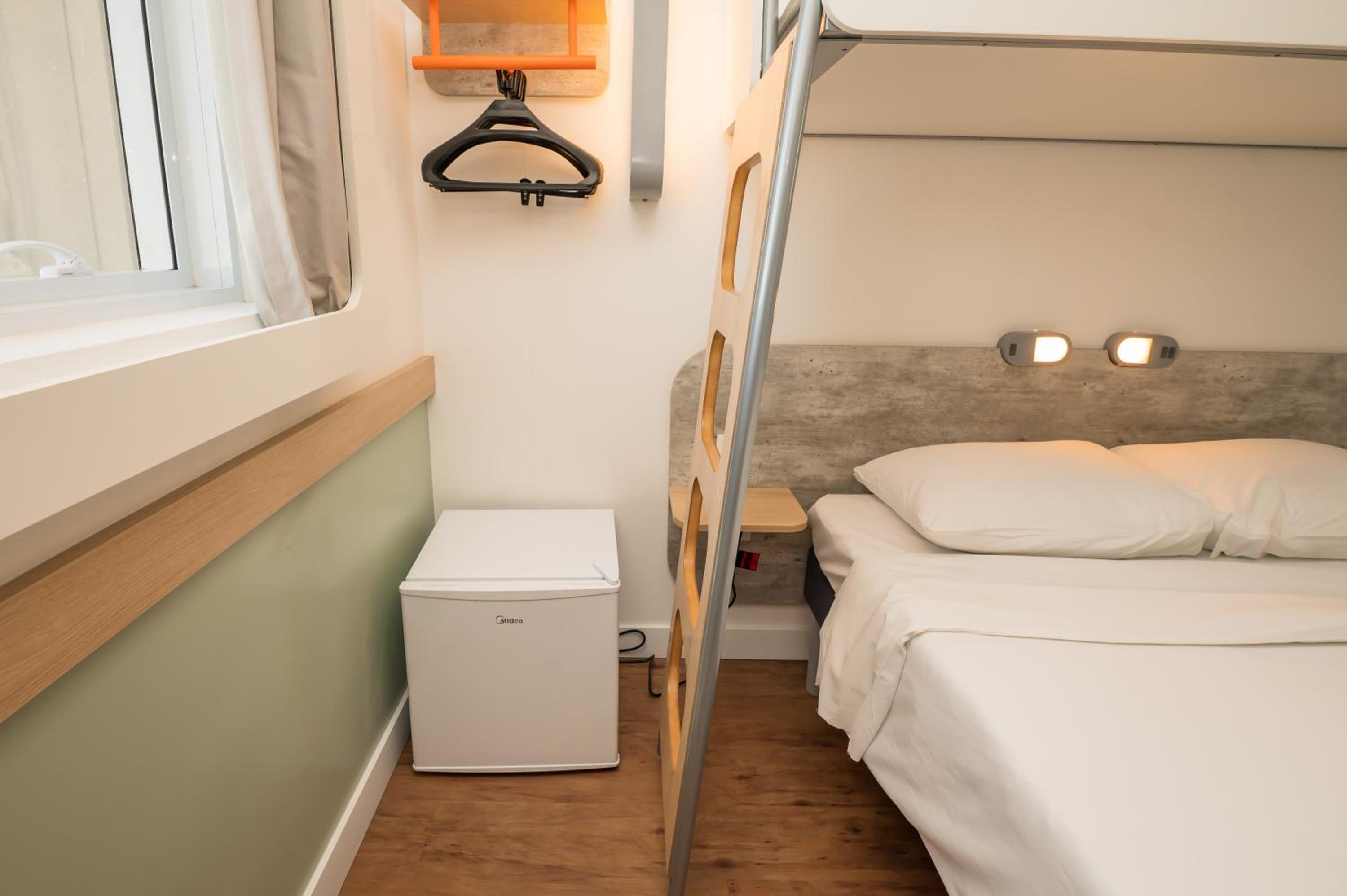 Superior Apartment with One Double and One Bunk Bed photo 3