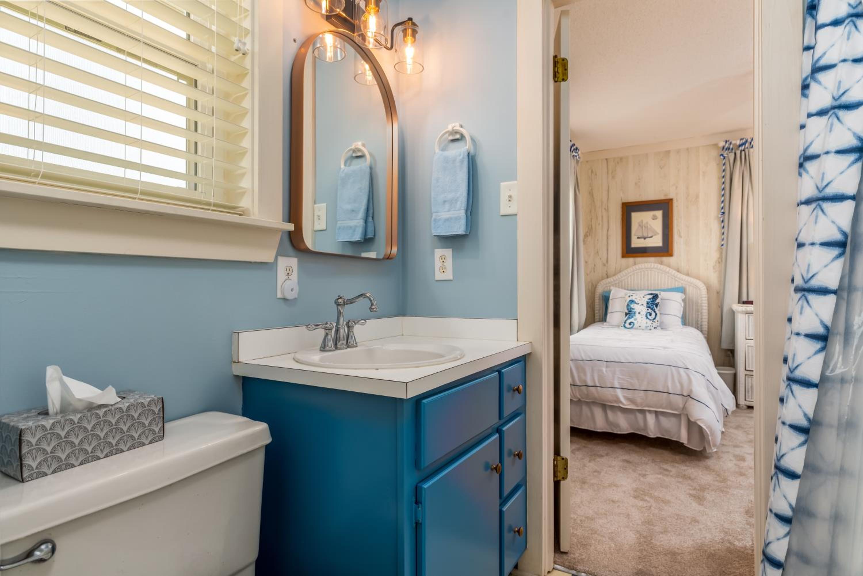 Three-Bedroom House photo 2