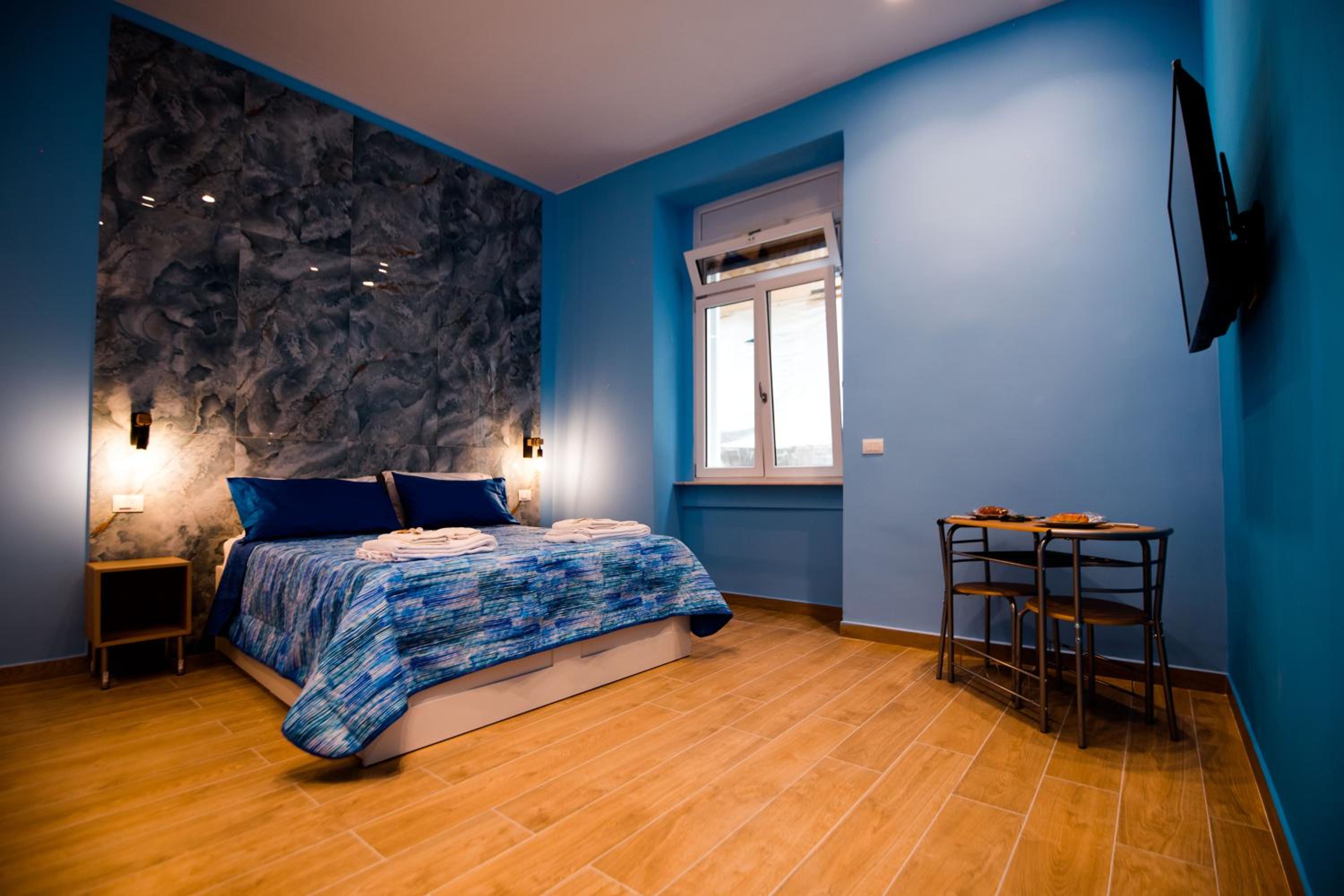 Large Double Room