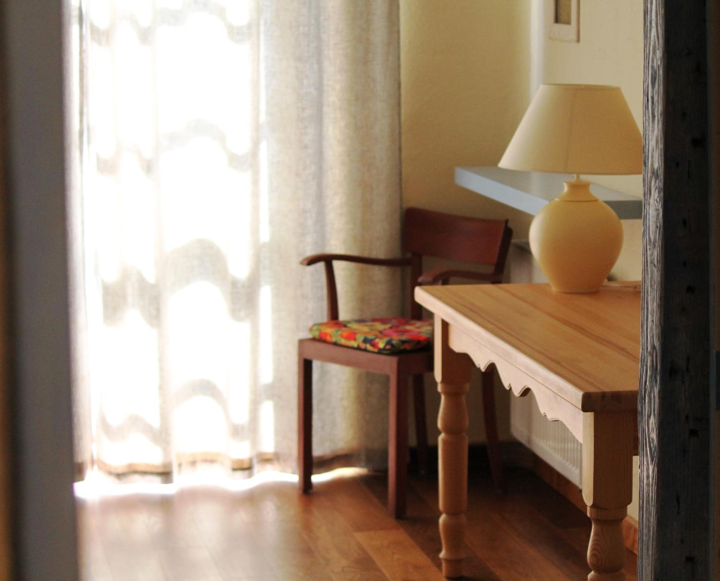 Large Double Room - Photo 1