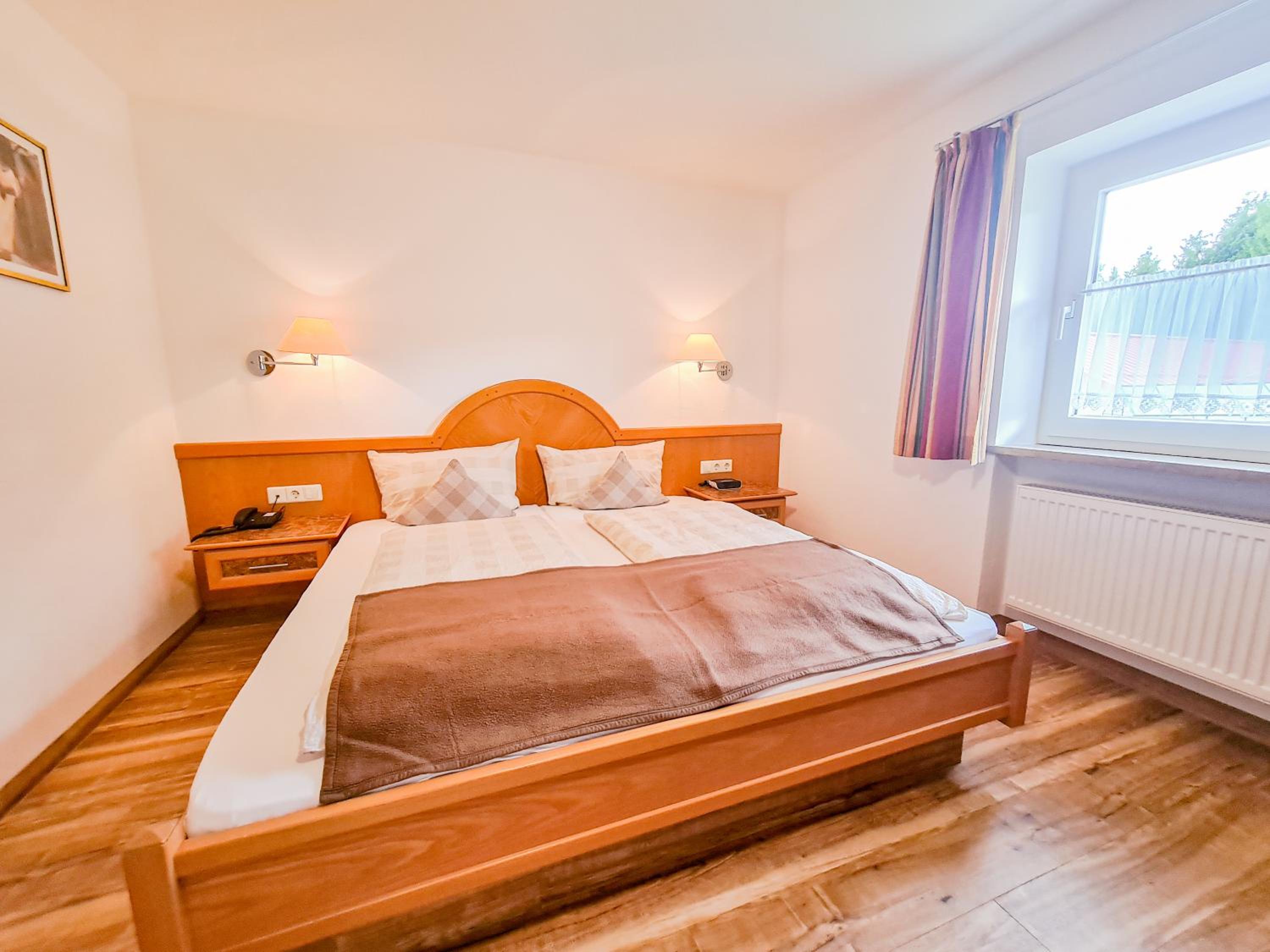 Apartment with Mountain View photo 2