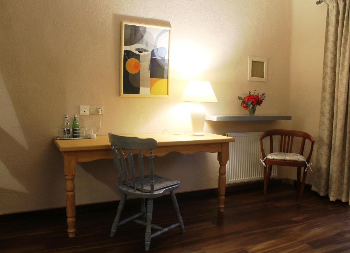 Large Double Room photo 2