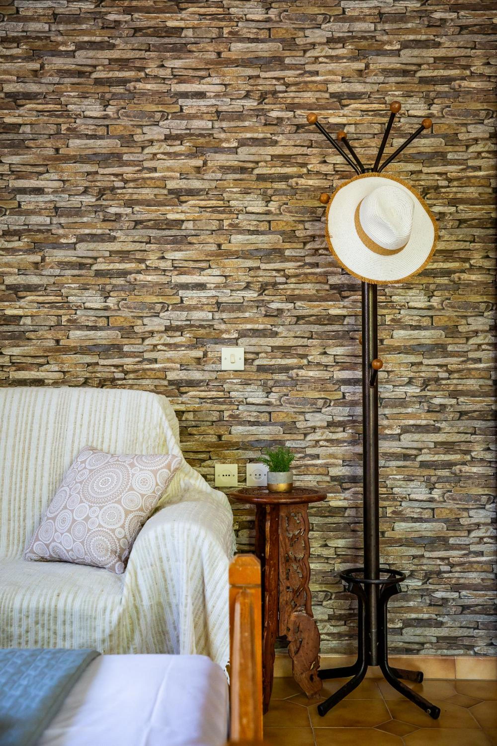 Family Studio - Photo 7