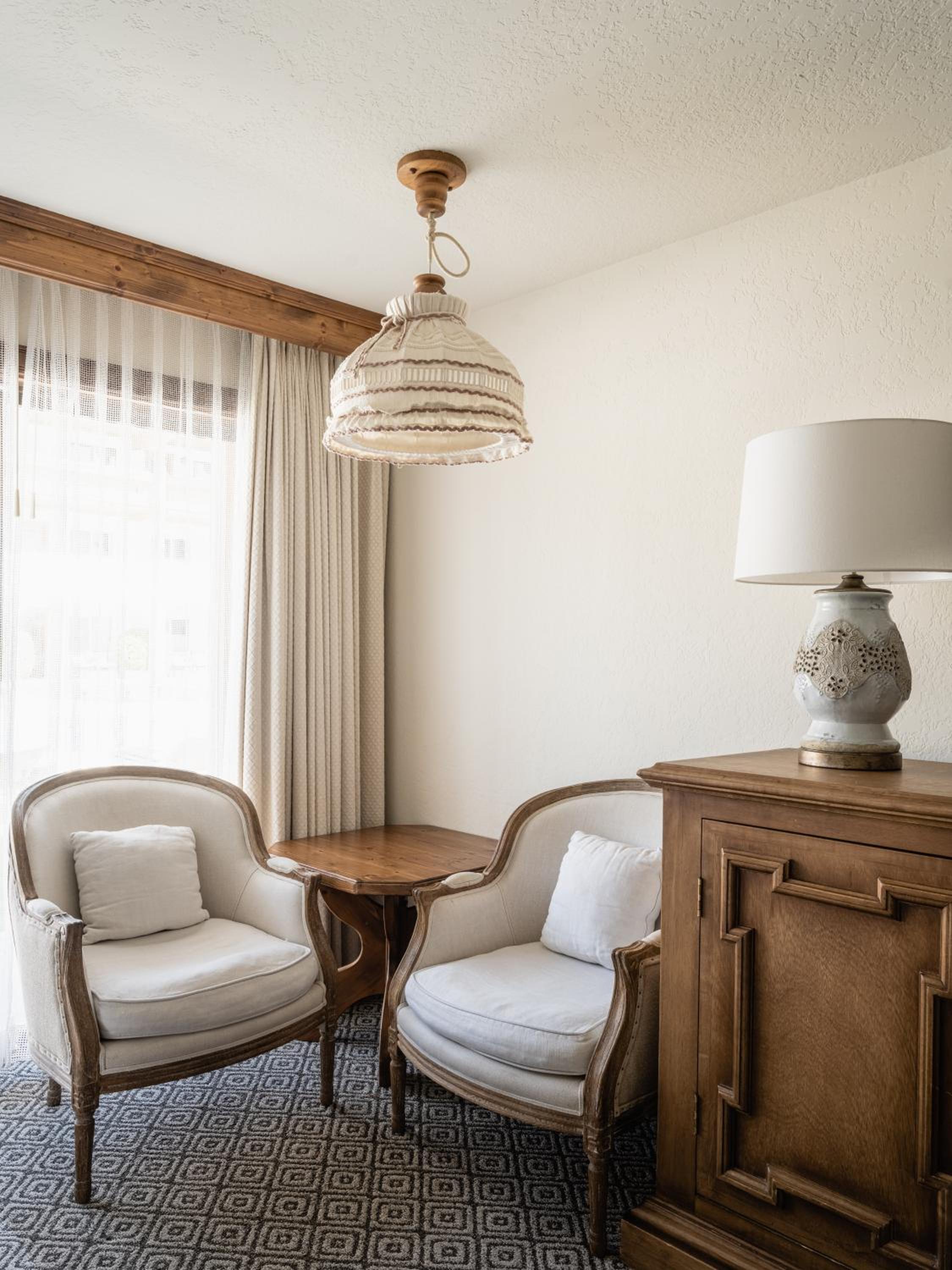 Classic King Room photo 3