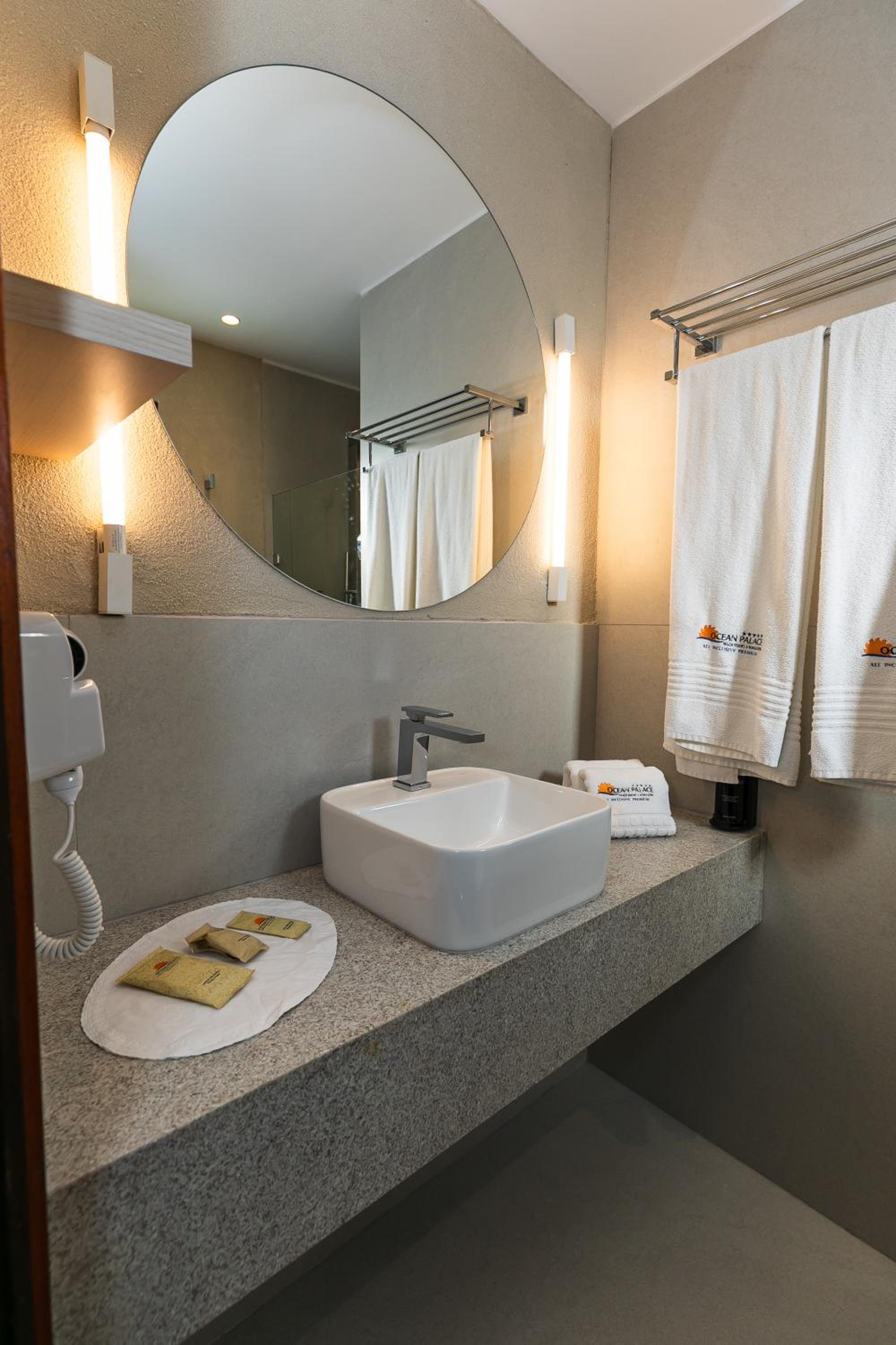 Super Luxury Bungalow with Sea View - All Inclusive Premium