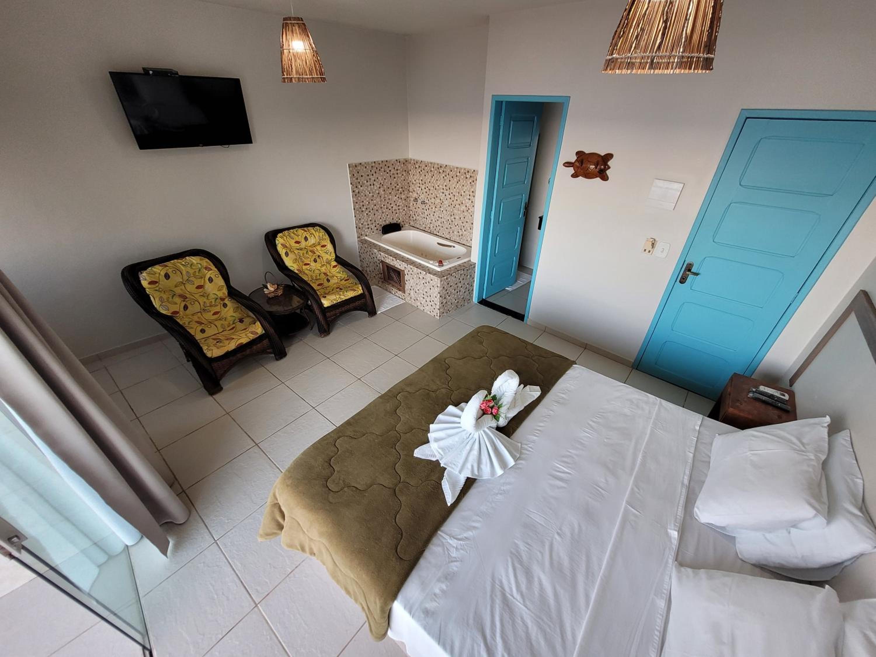Luxury Suite with Spa Bath photo 3