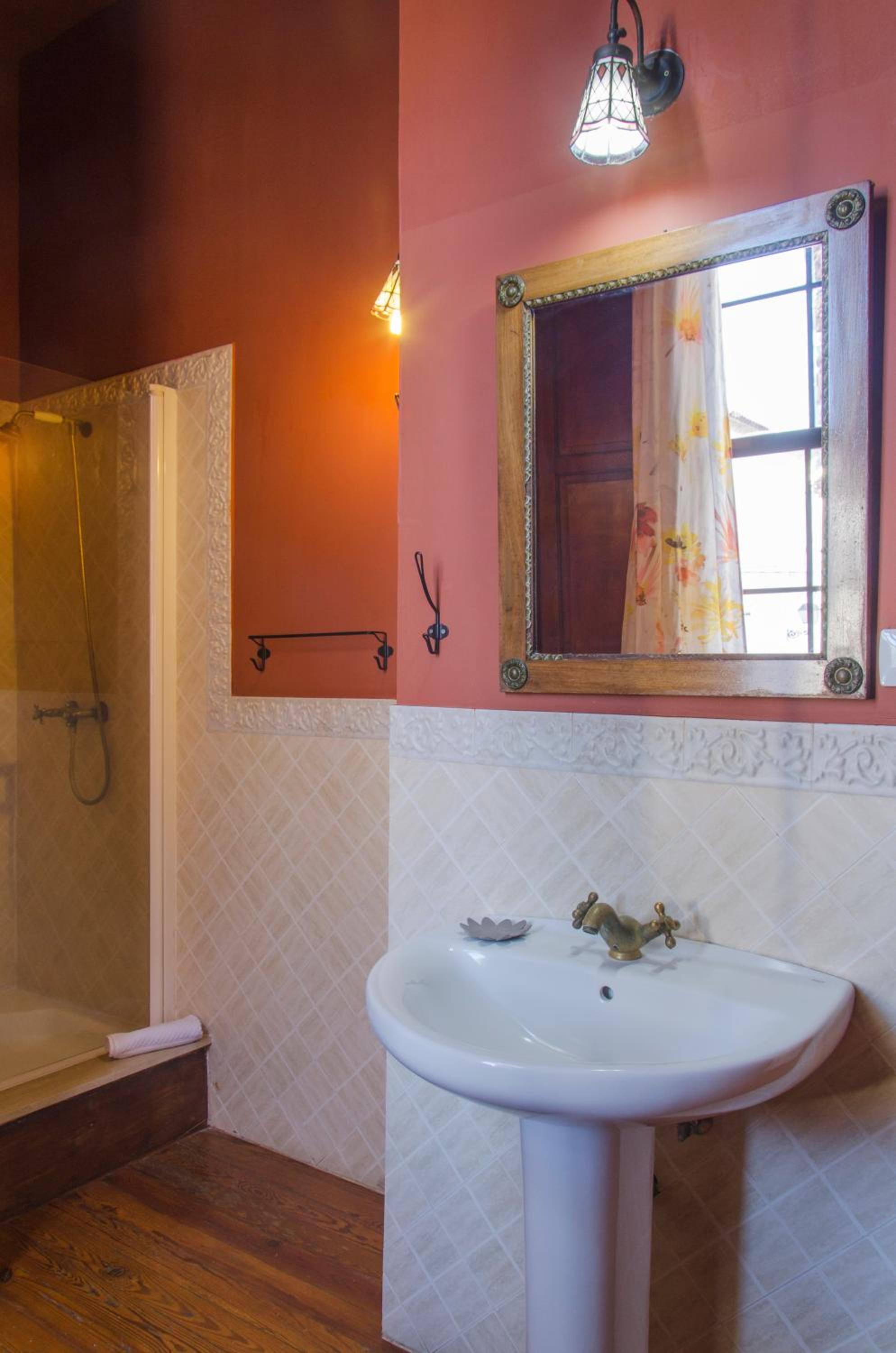 Standard Double Suite - Photo 9