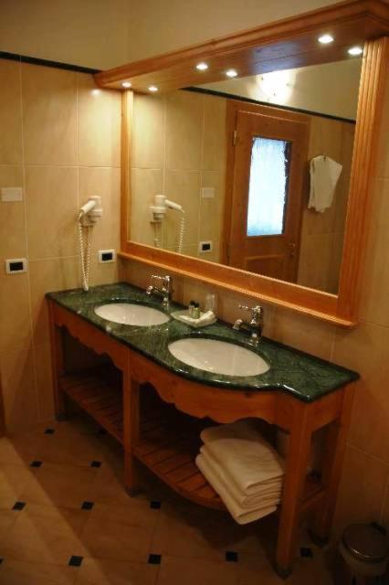 Family Suite - Photo 3