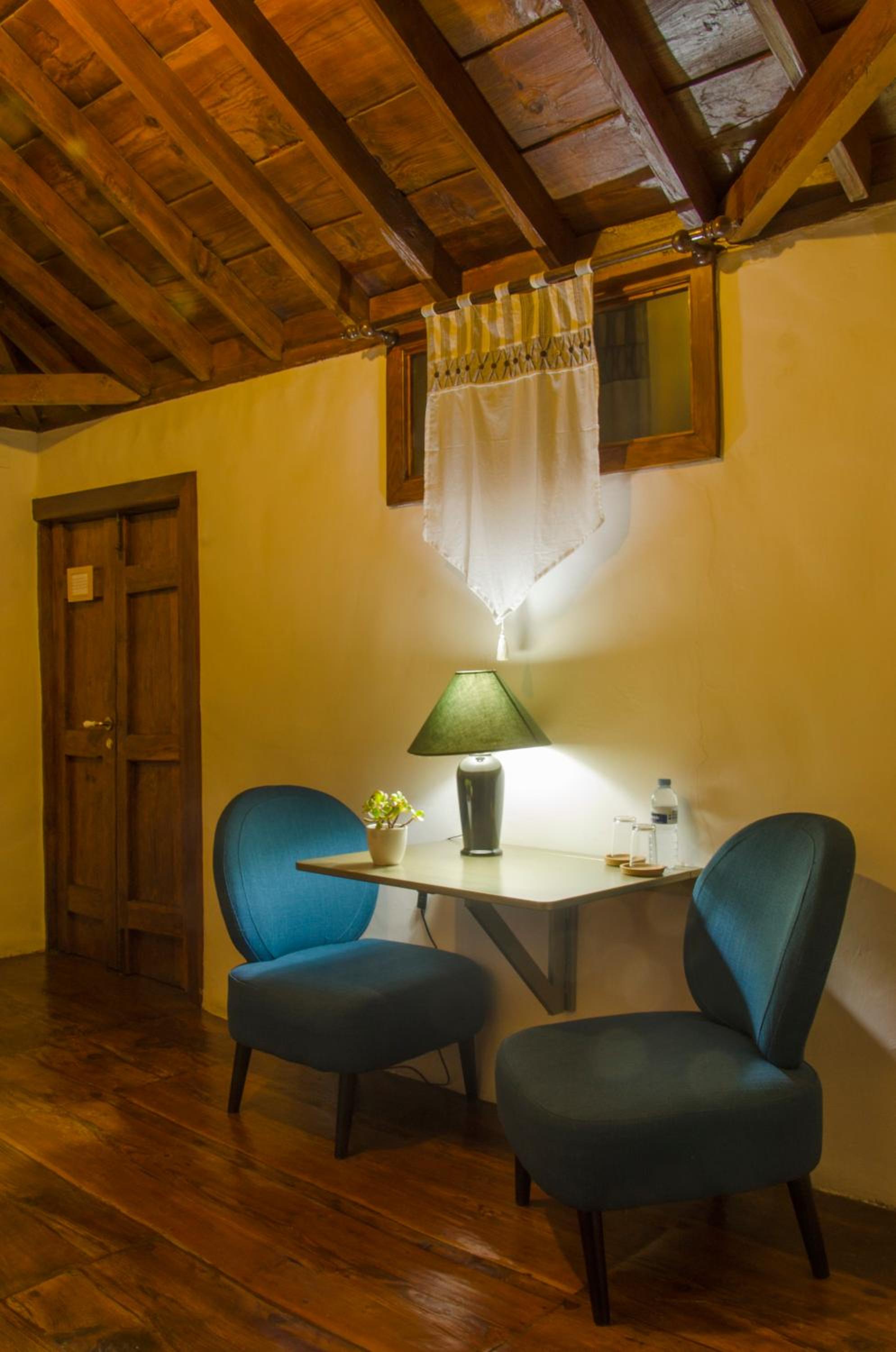 Suite - Photo 2
