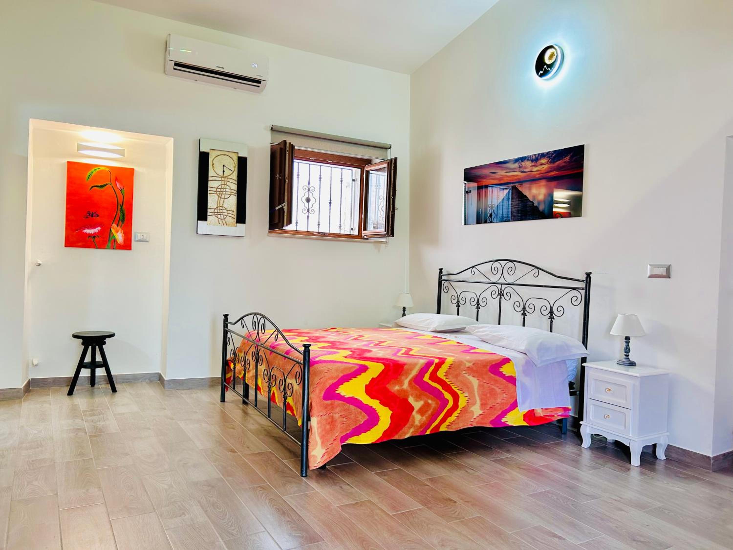 Double Room with Private Bathroom photo 1