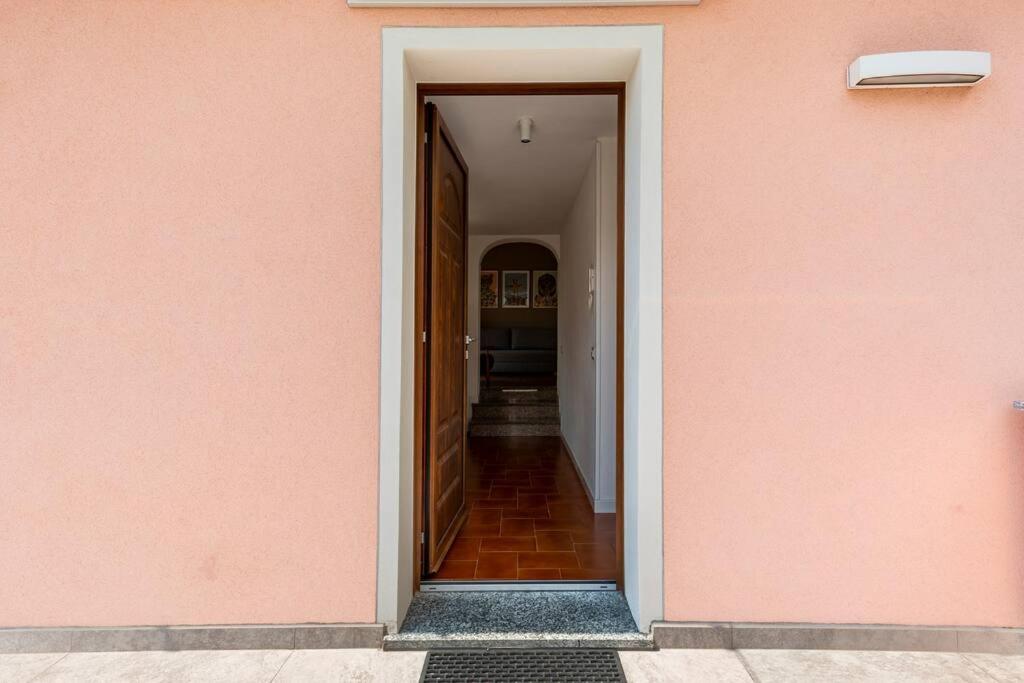 One-Bedroom House photo 3