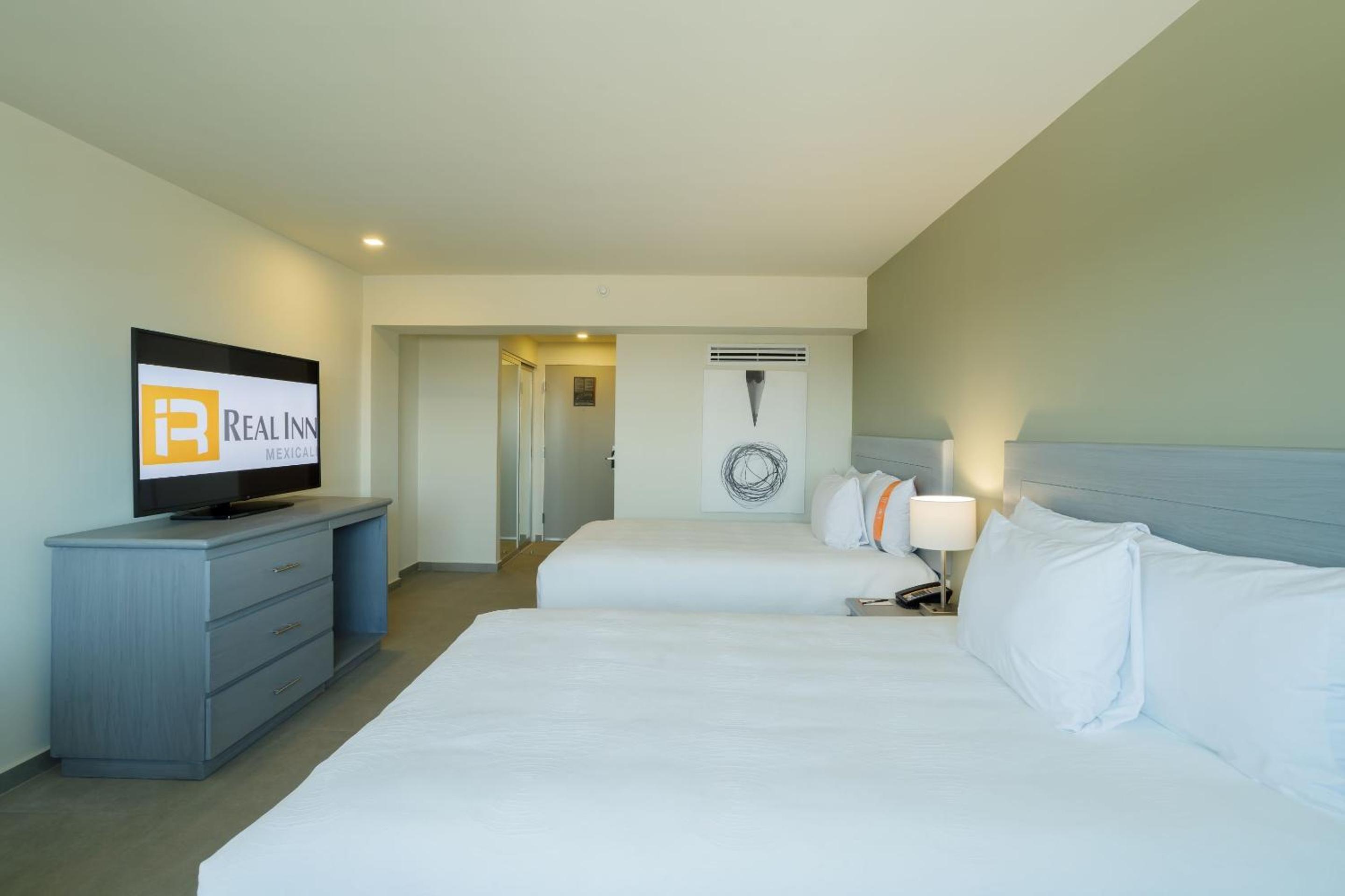 Deluxe Two Beds  photo 3