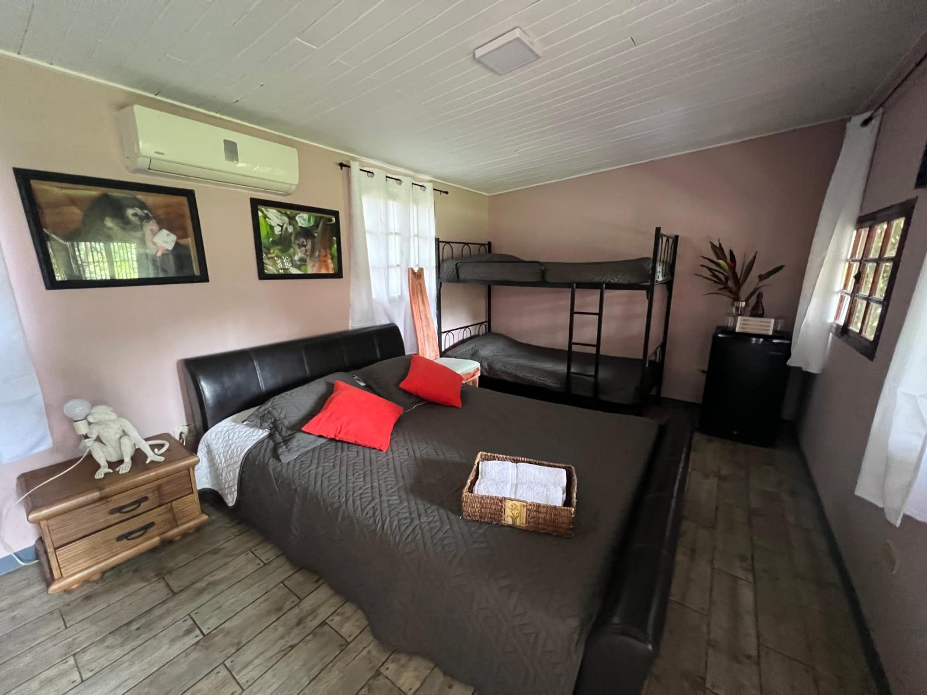 Basic Double Room photo 1