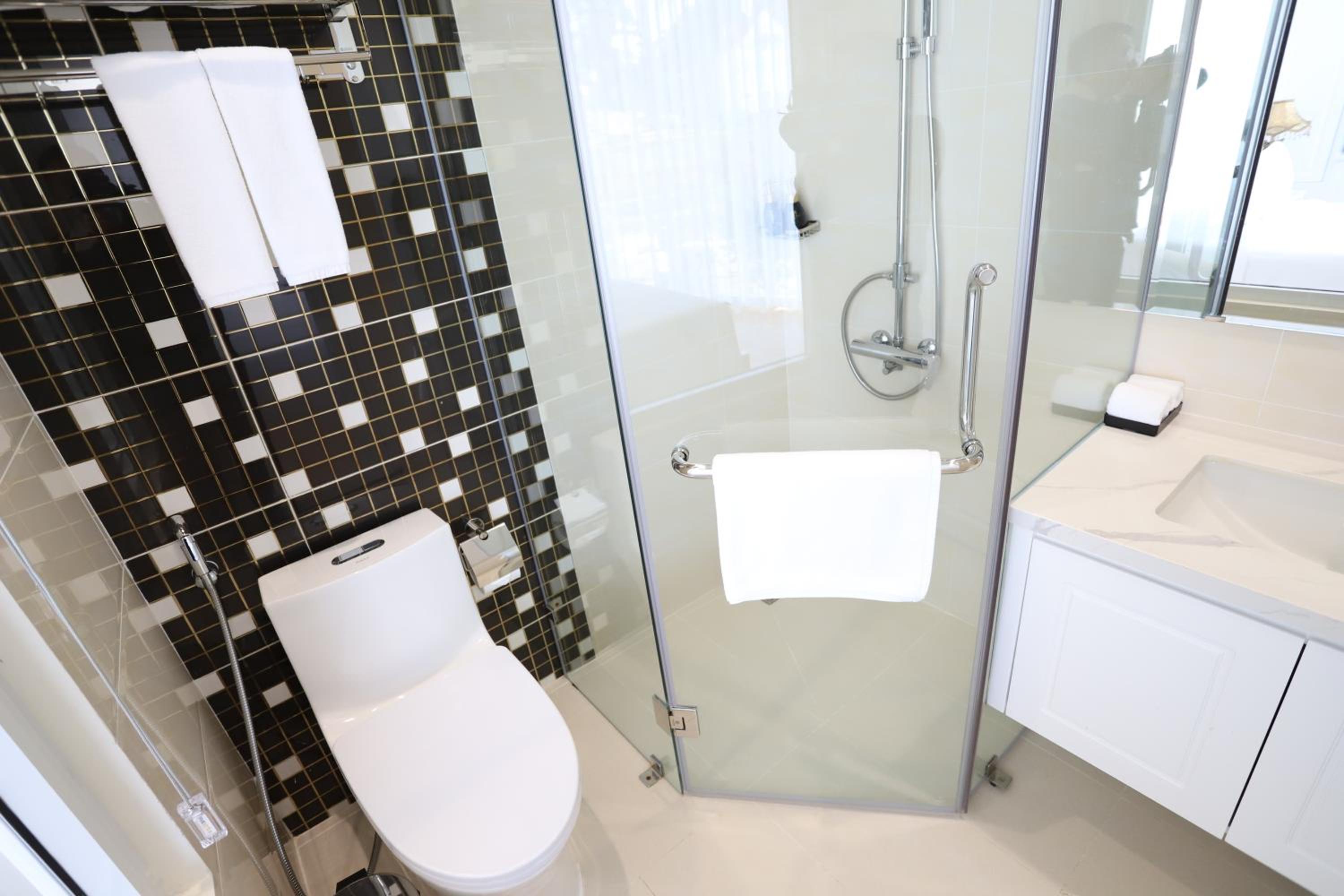 Superior Double or Twin Room - Photo 15
