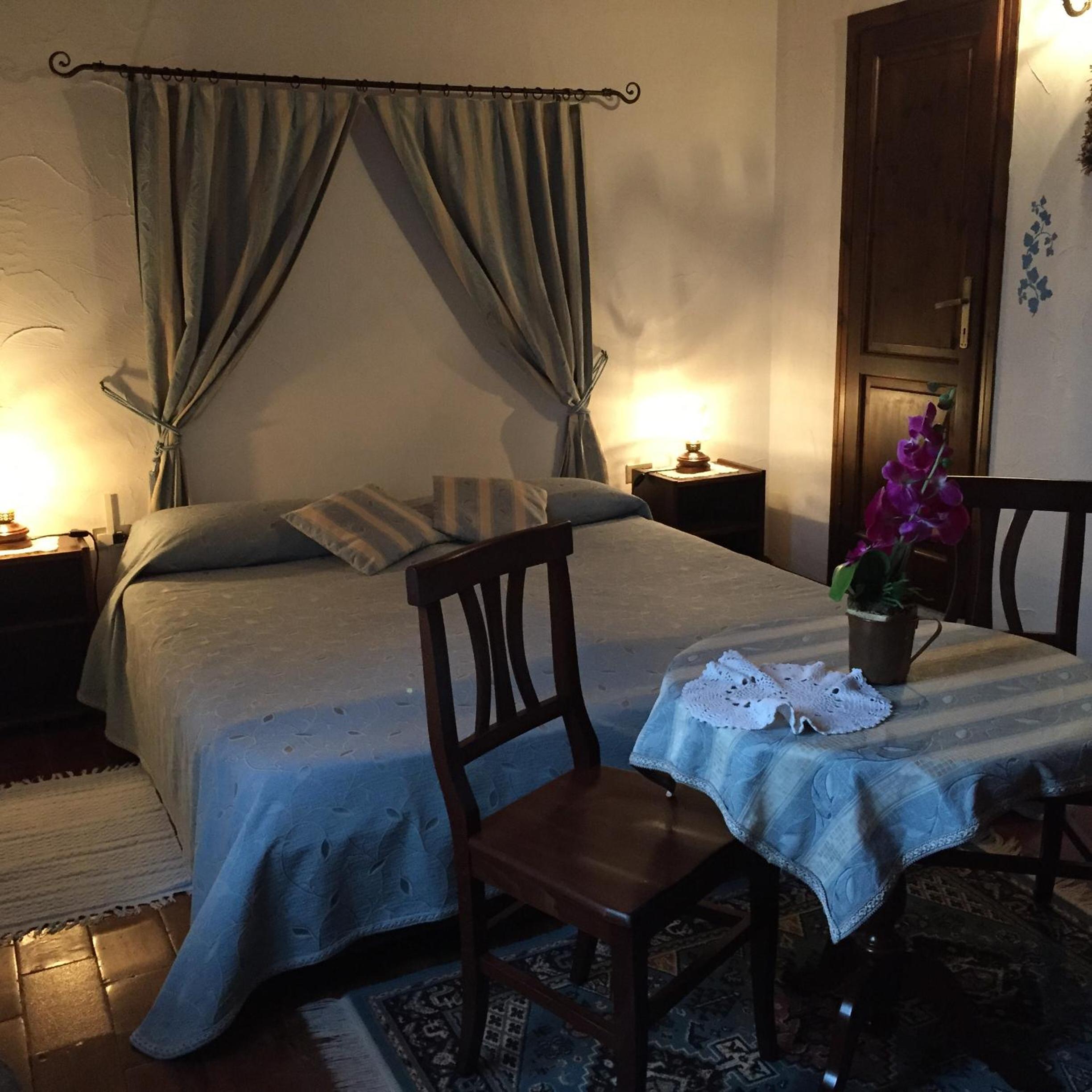 Double Room - Photo 1