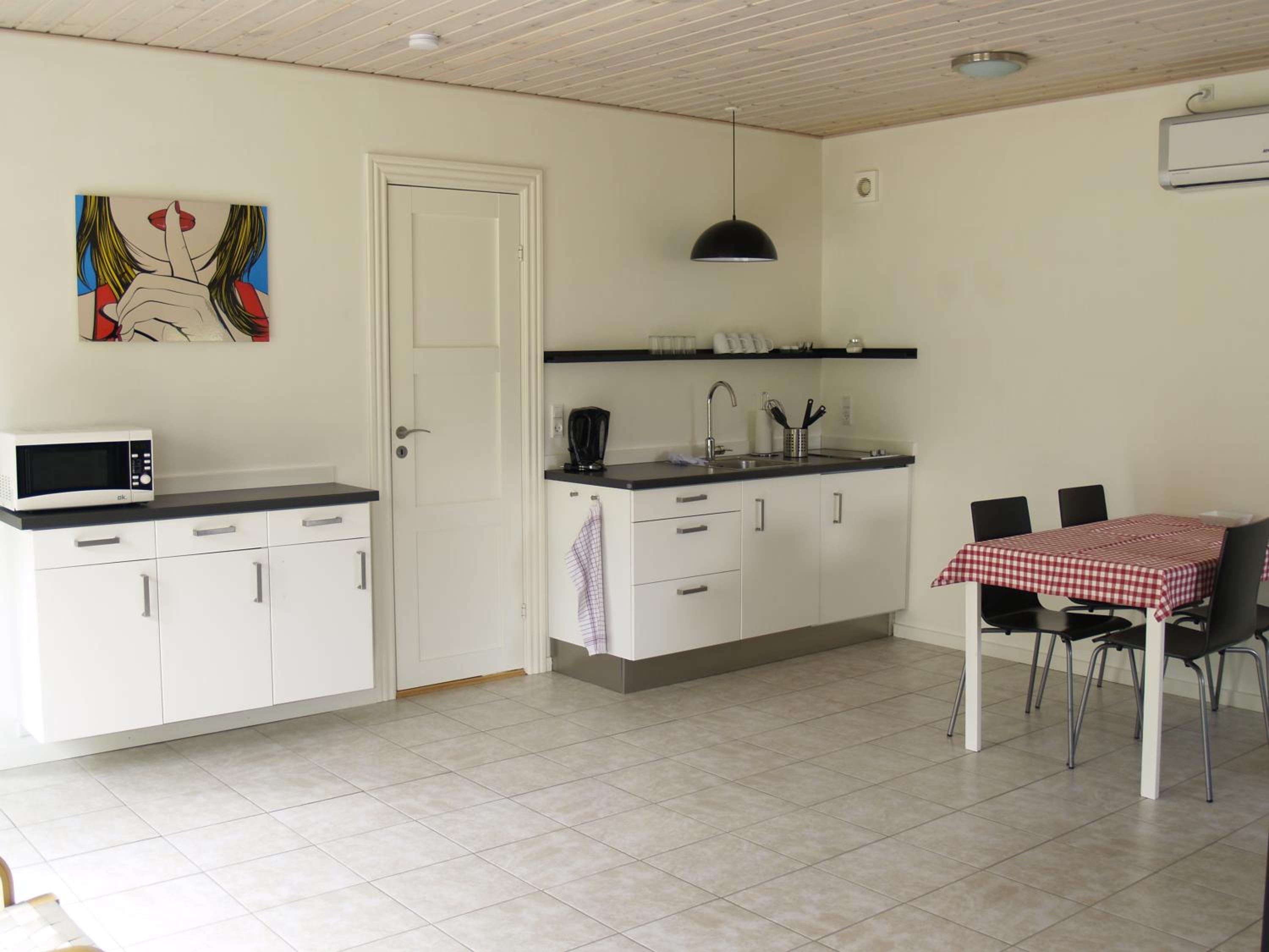Family Studio (2 Adults + 1 Child) - Photo 5