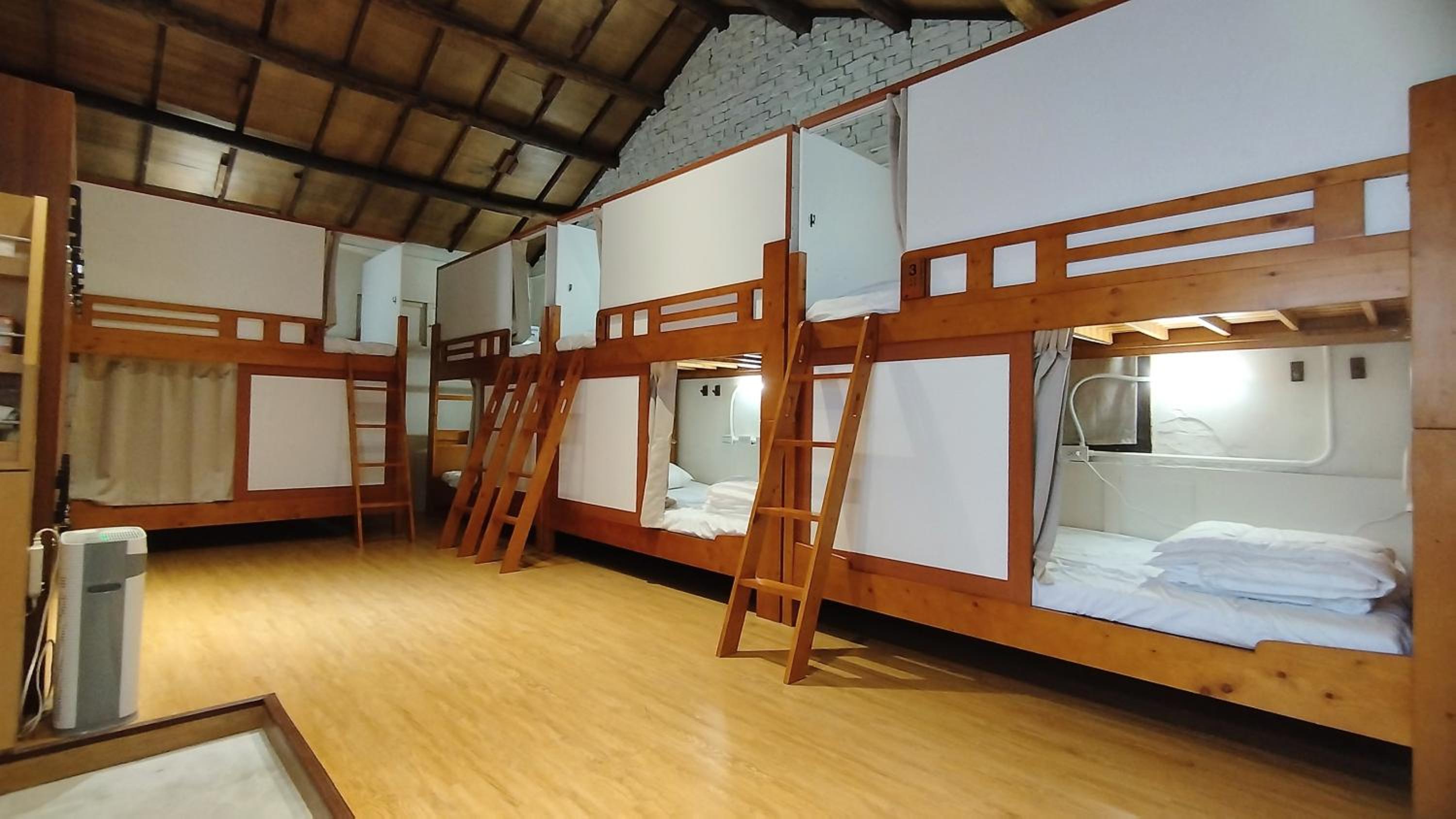 Japanese-Style Room