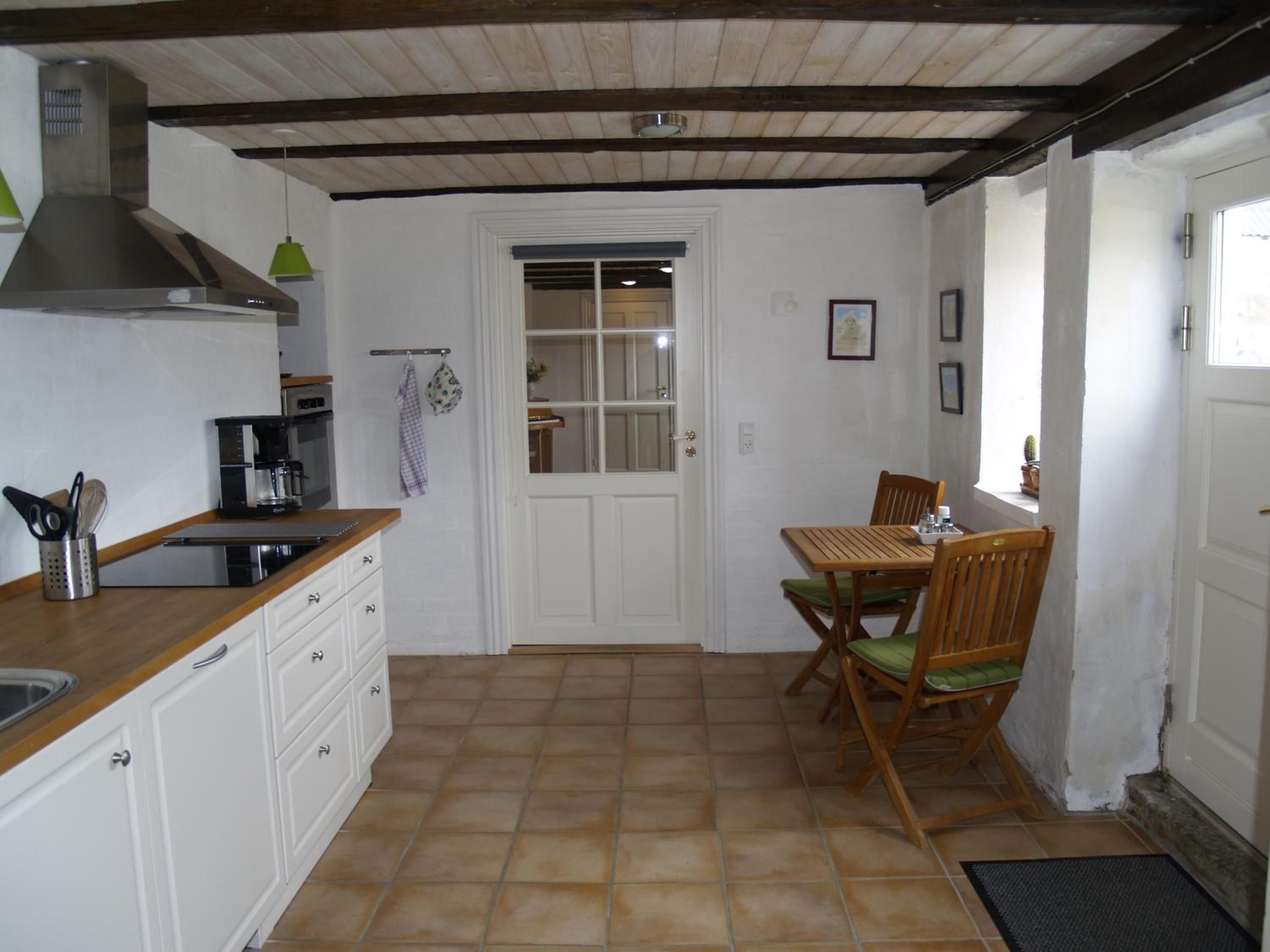 Family Studio (2 Adults + 1 Child) - Photo 23