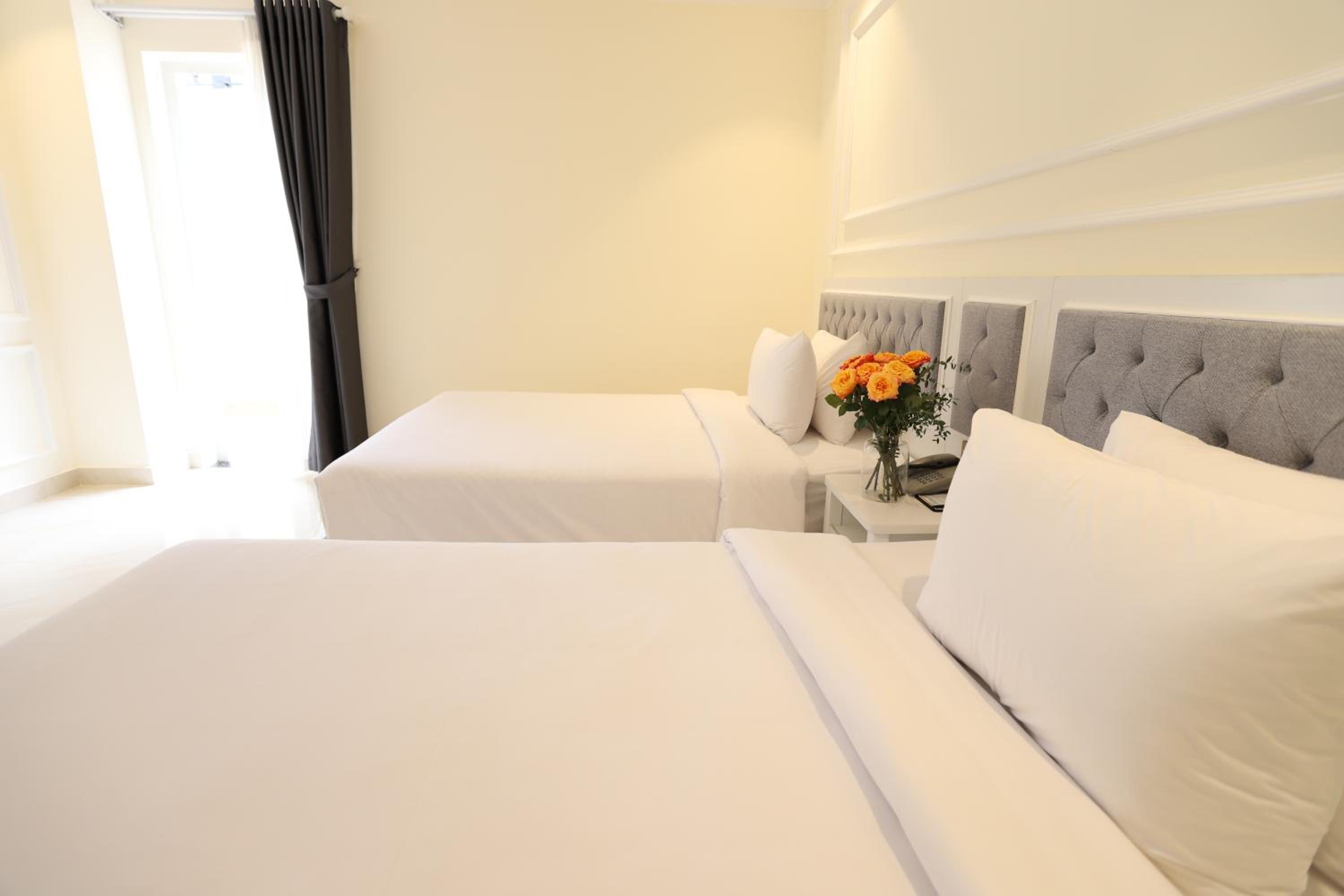 Superior Double or Twin Room - Photo 8