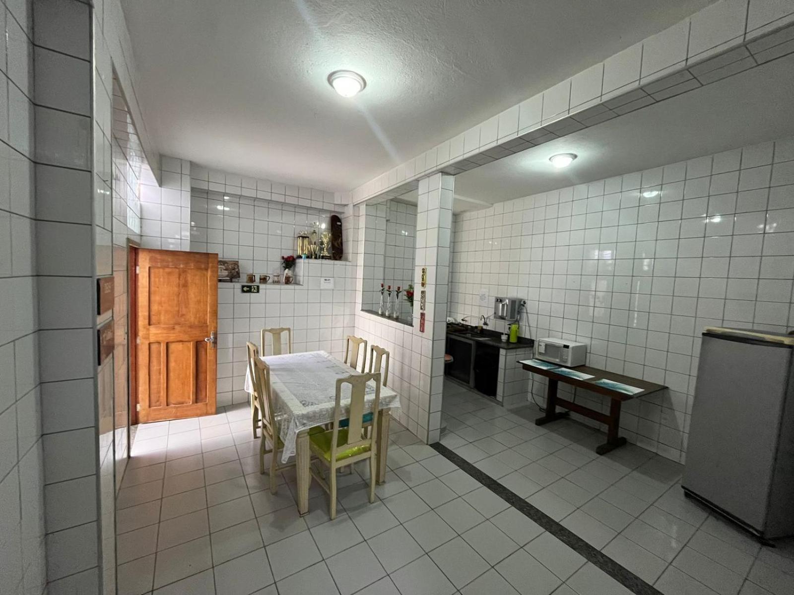 Suite - Photo 3
