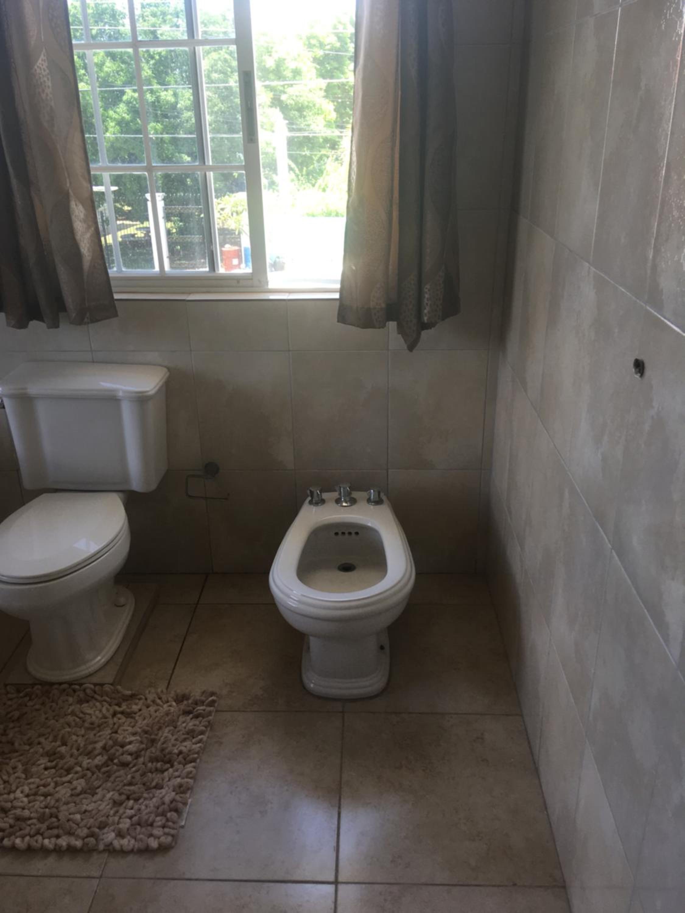 King Suite with Balcony photo 3