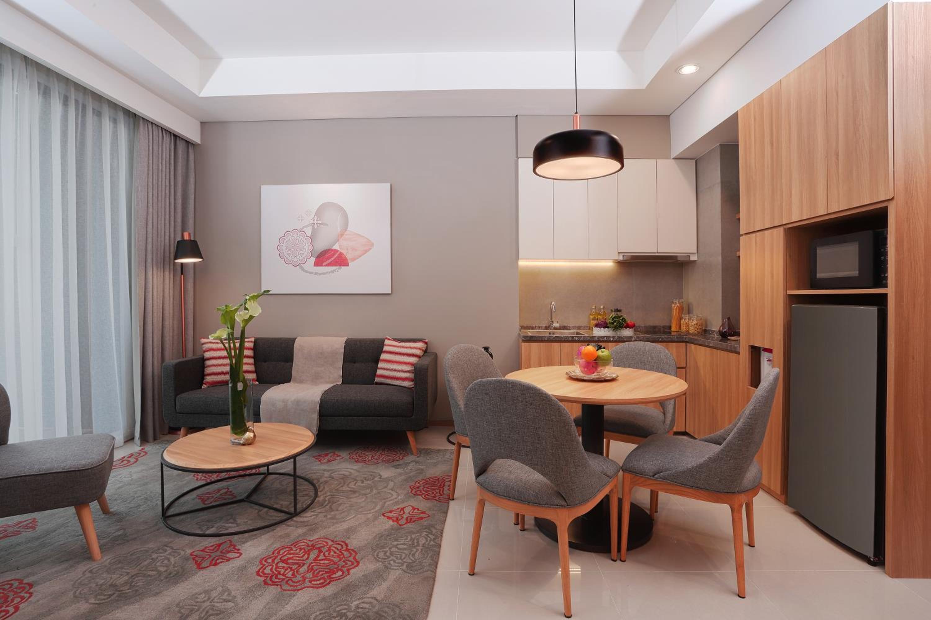 One Bedroom Executive Suite - Photo 4
