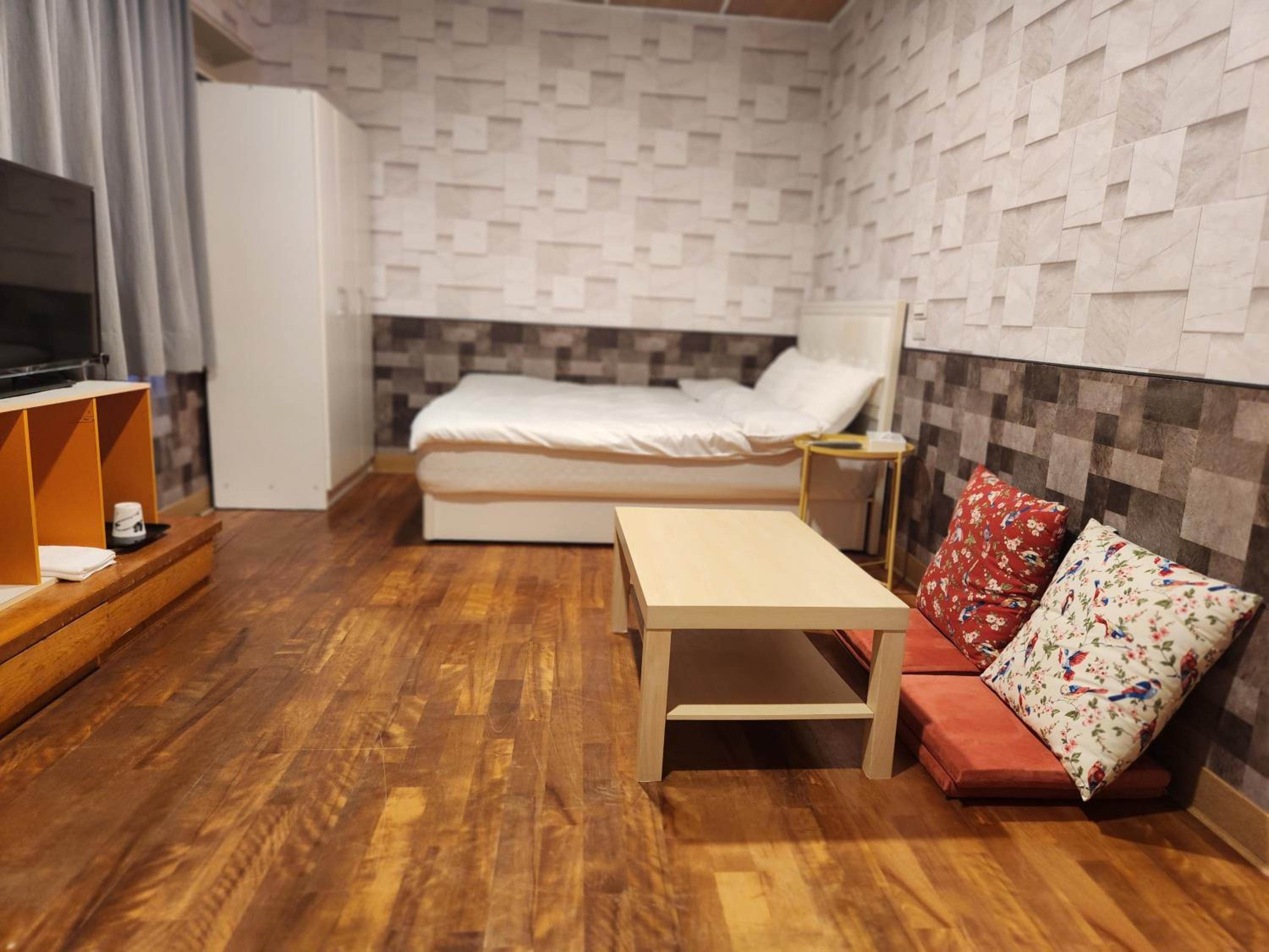Double Room with Mountain View