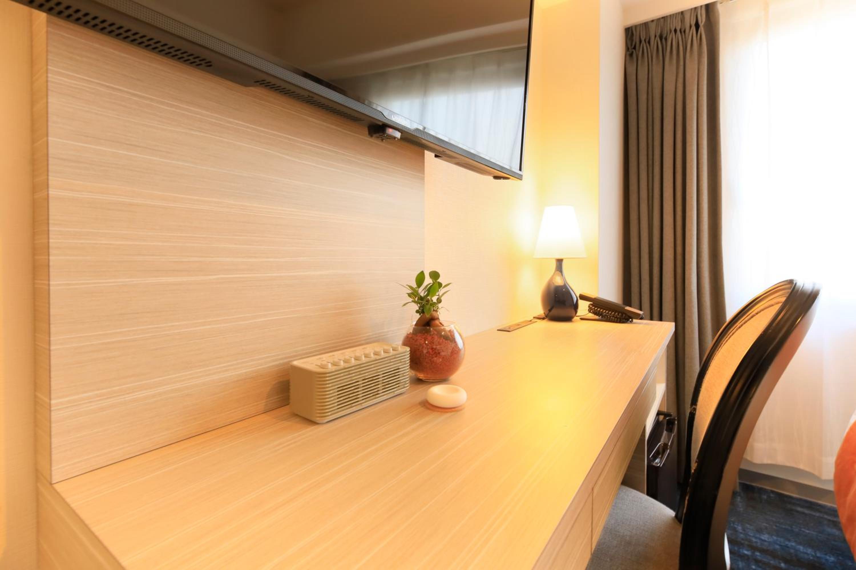 Standard Queen Room - Photo 5
