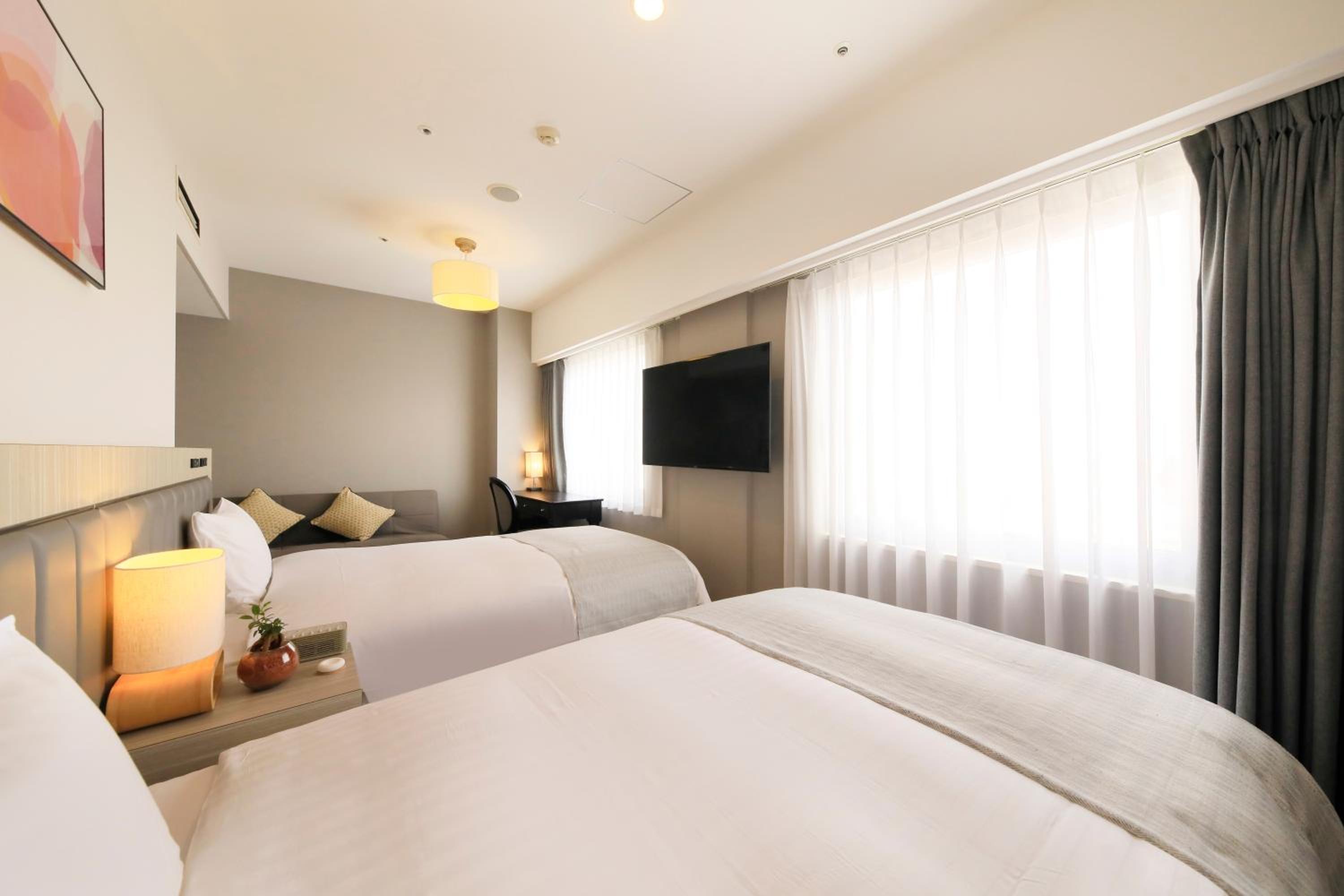 Twin Room - Photo 4