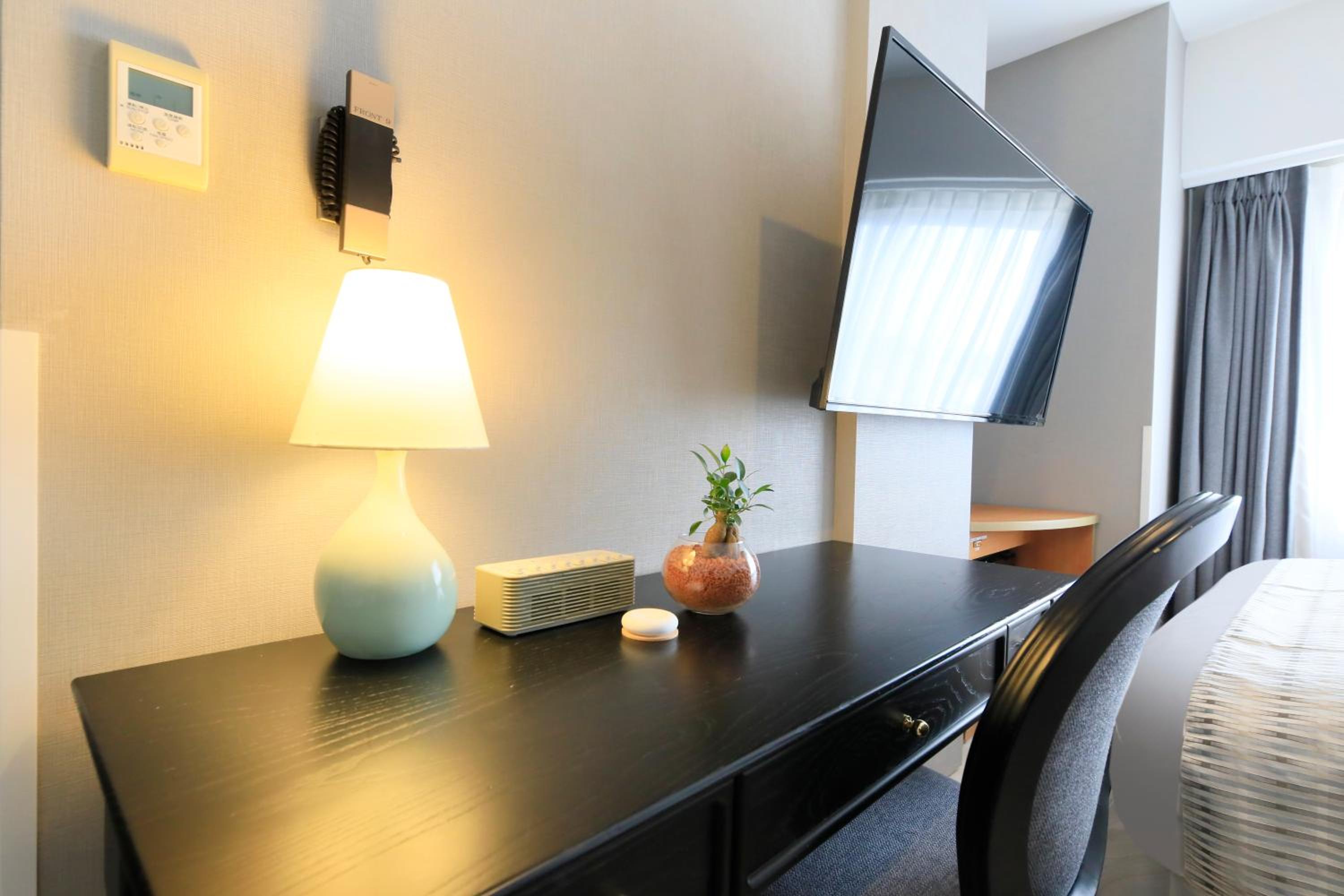 Moderate Queen Room - Photo 4