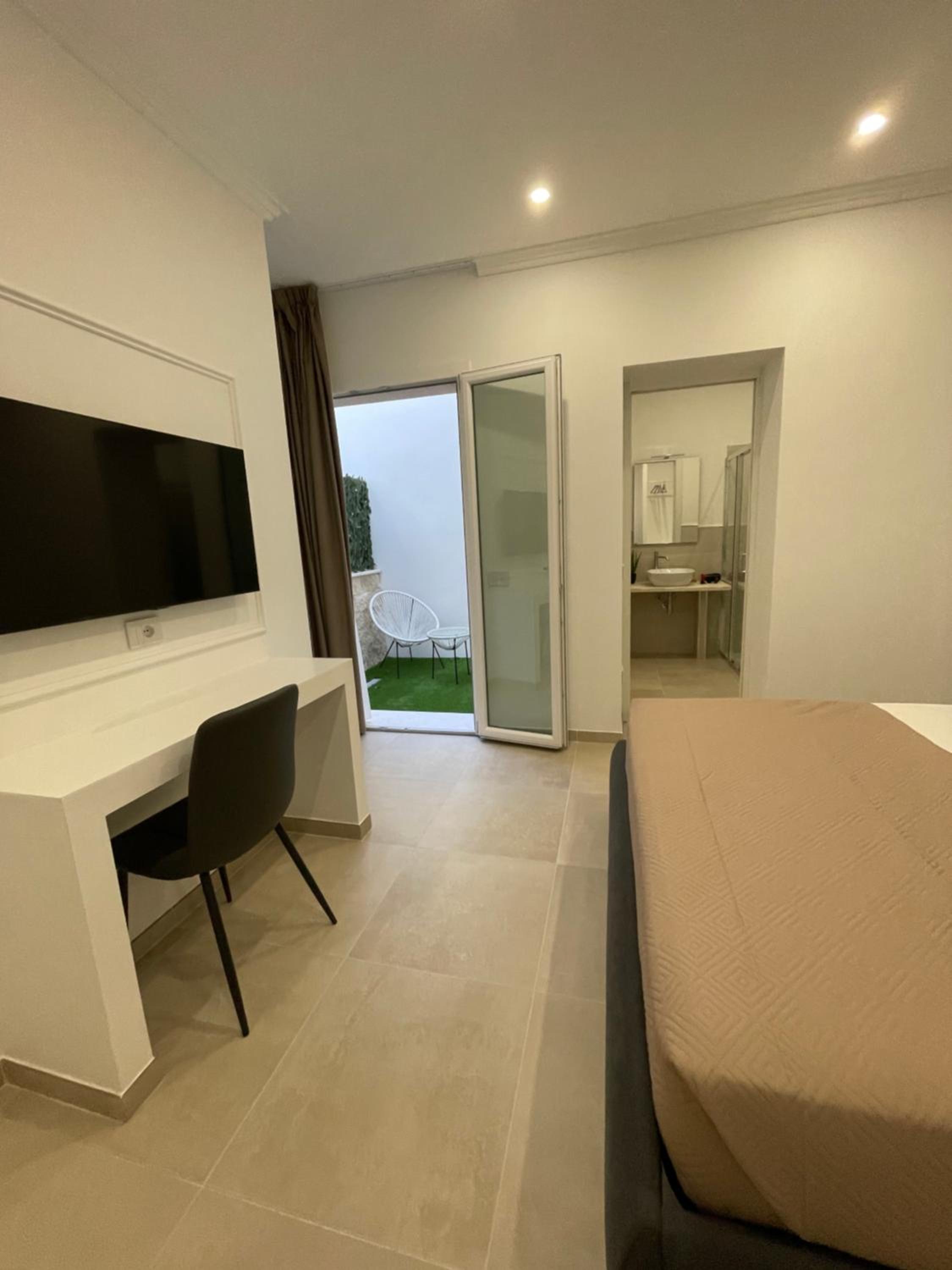 Habitación Doble con Patio