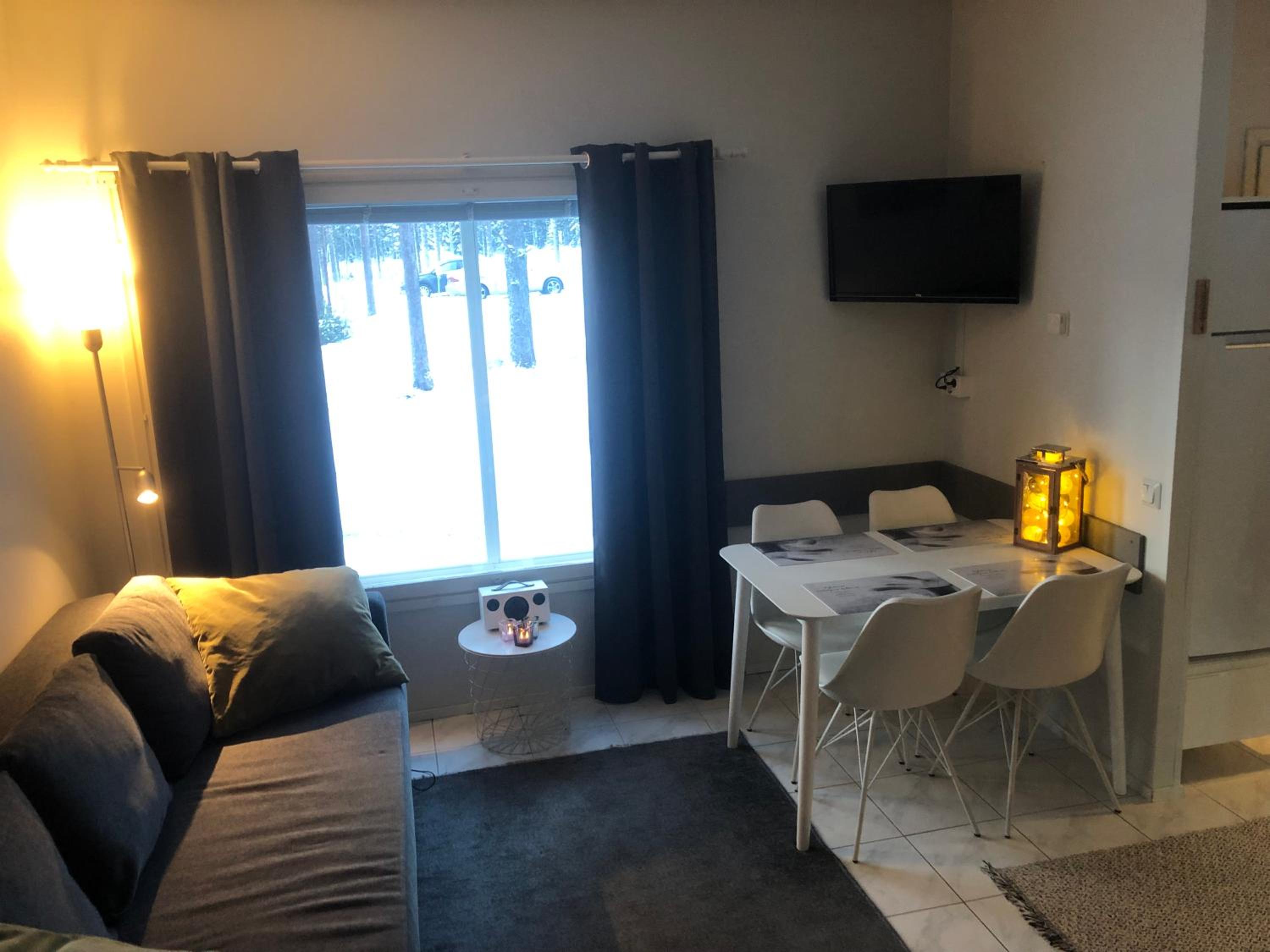 One-Bedroom Apartment photo 2