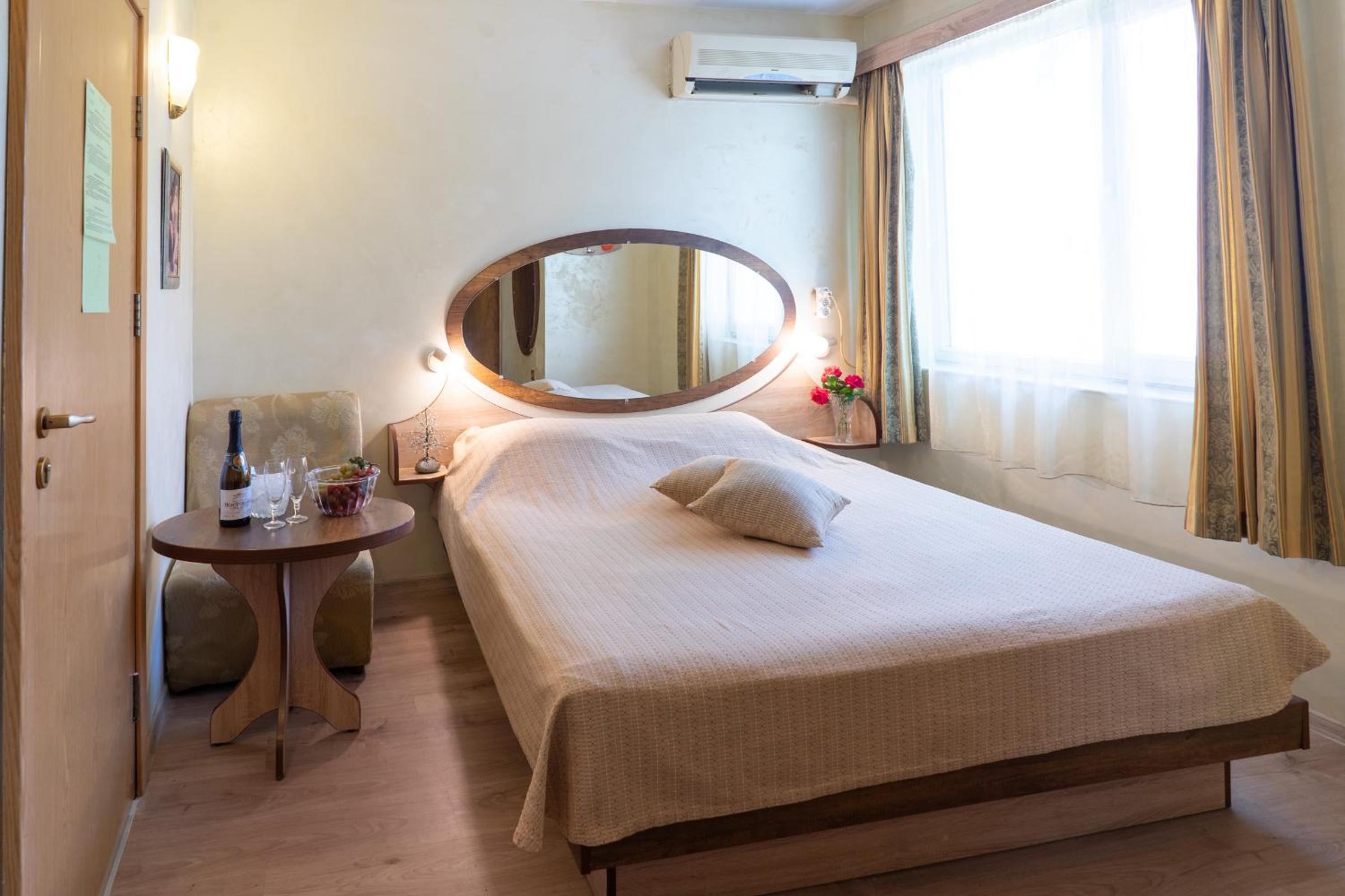 Double or Twin Room - Photo 50