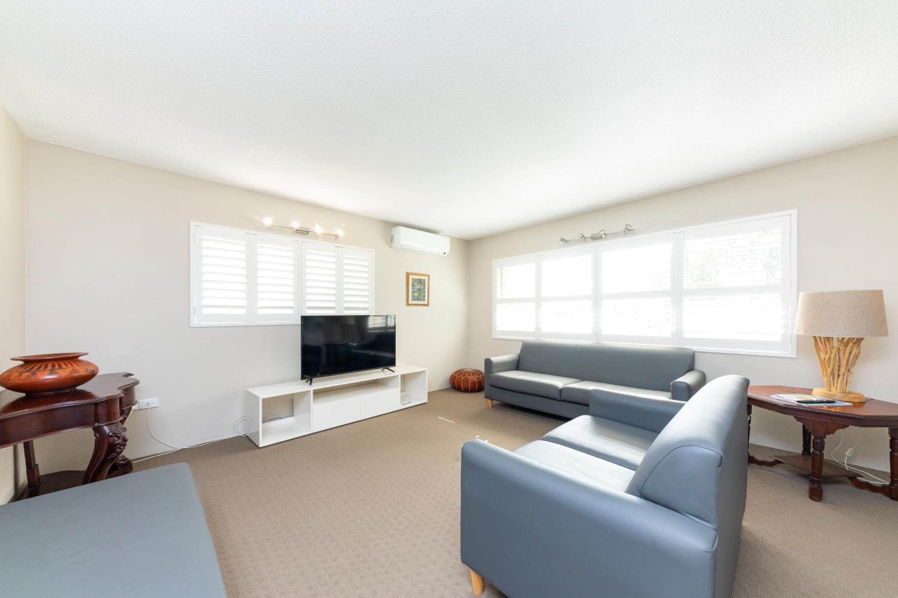 Three-Bedroom Villa photo 1