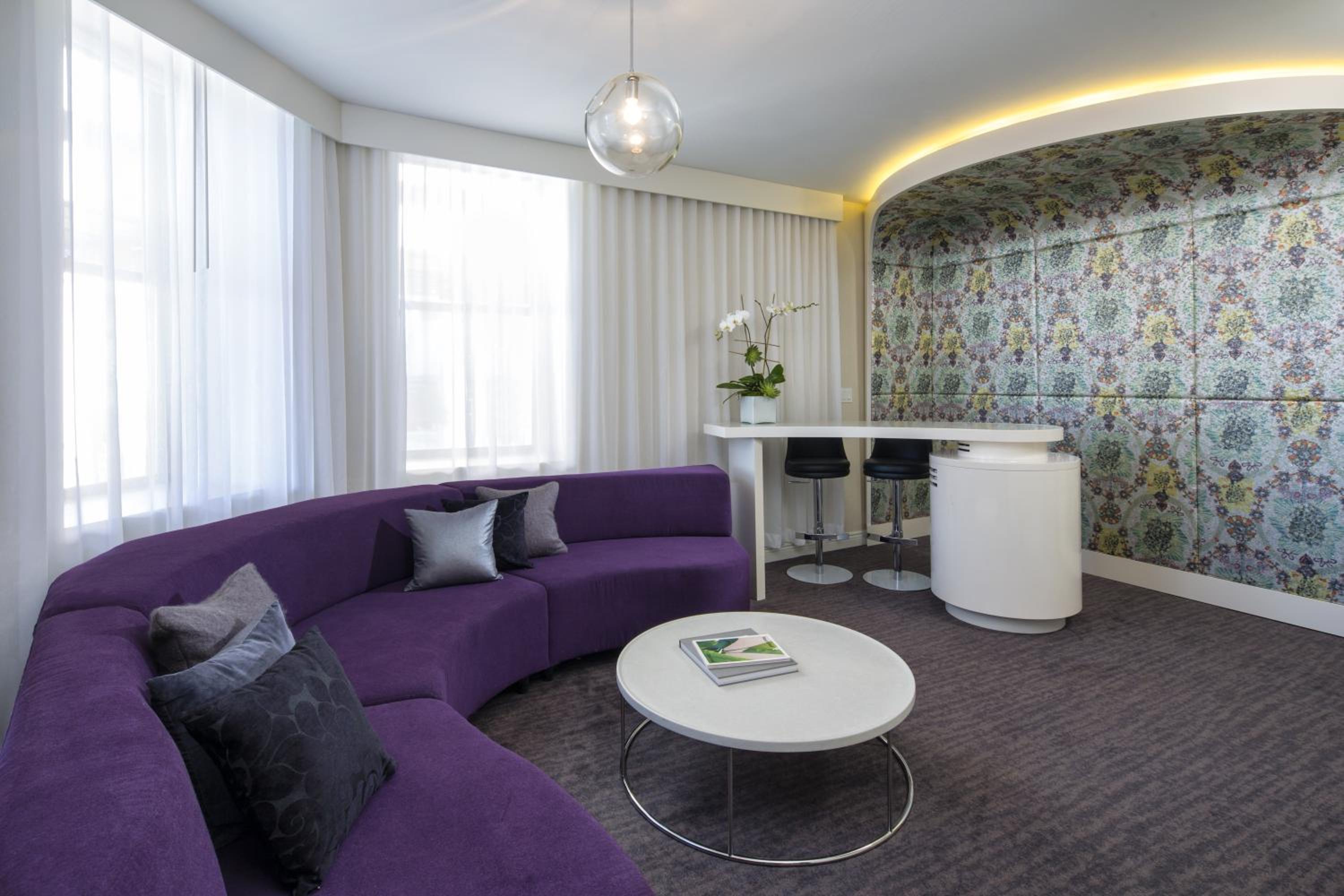 One-Bedroom King Platinum King Suite - High Floor