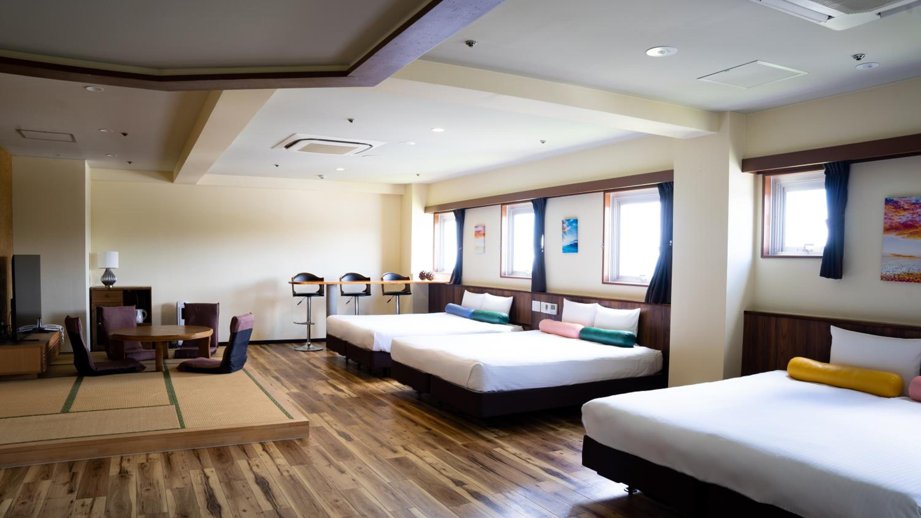 Superior Large Twin Room - Non Smoking