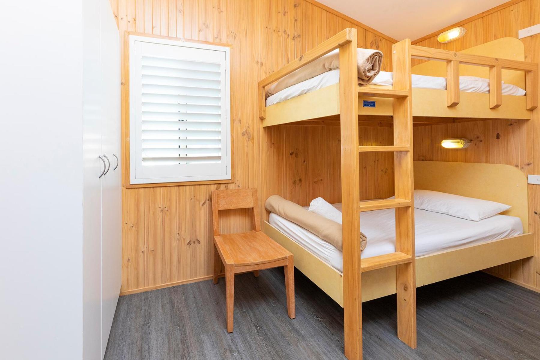 2 Bedroom Family Cabin - Accessible