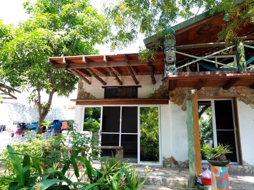 Double Room with Pool View photo 3