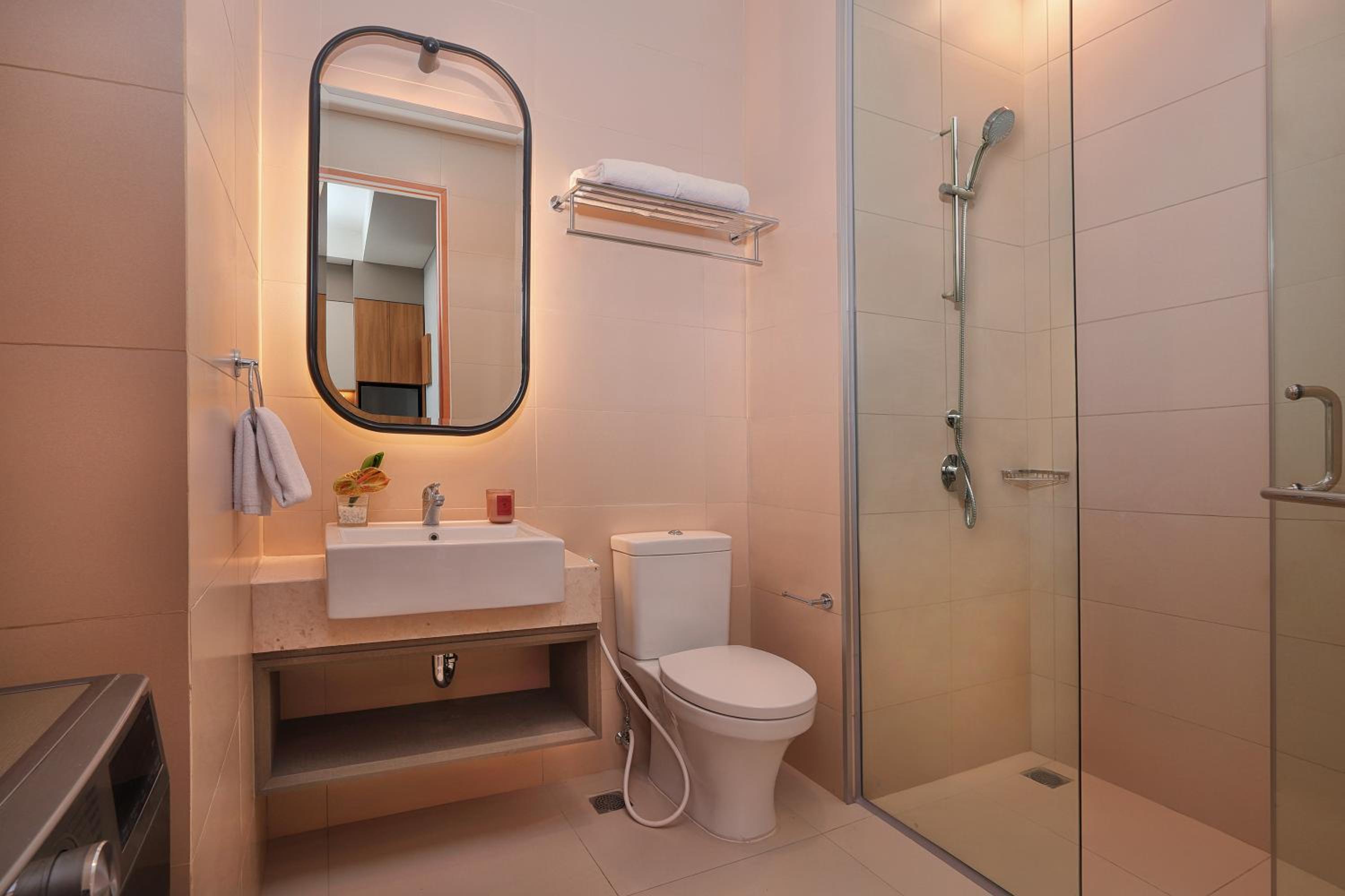 Two Bedroom Executive - Photo 6