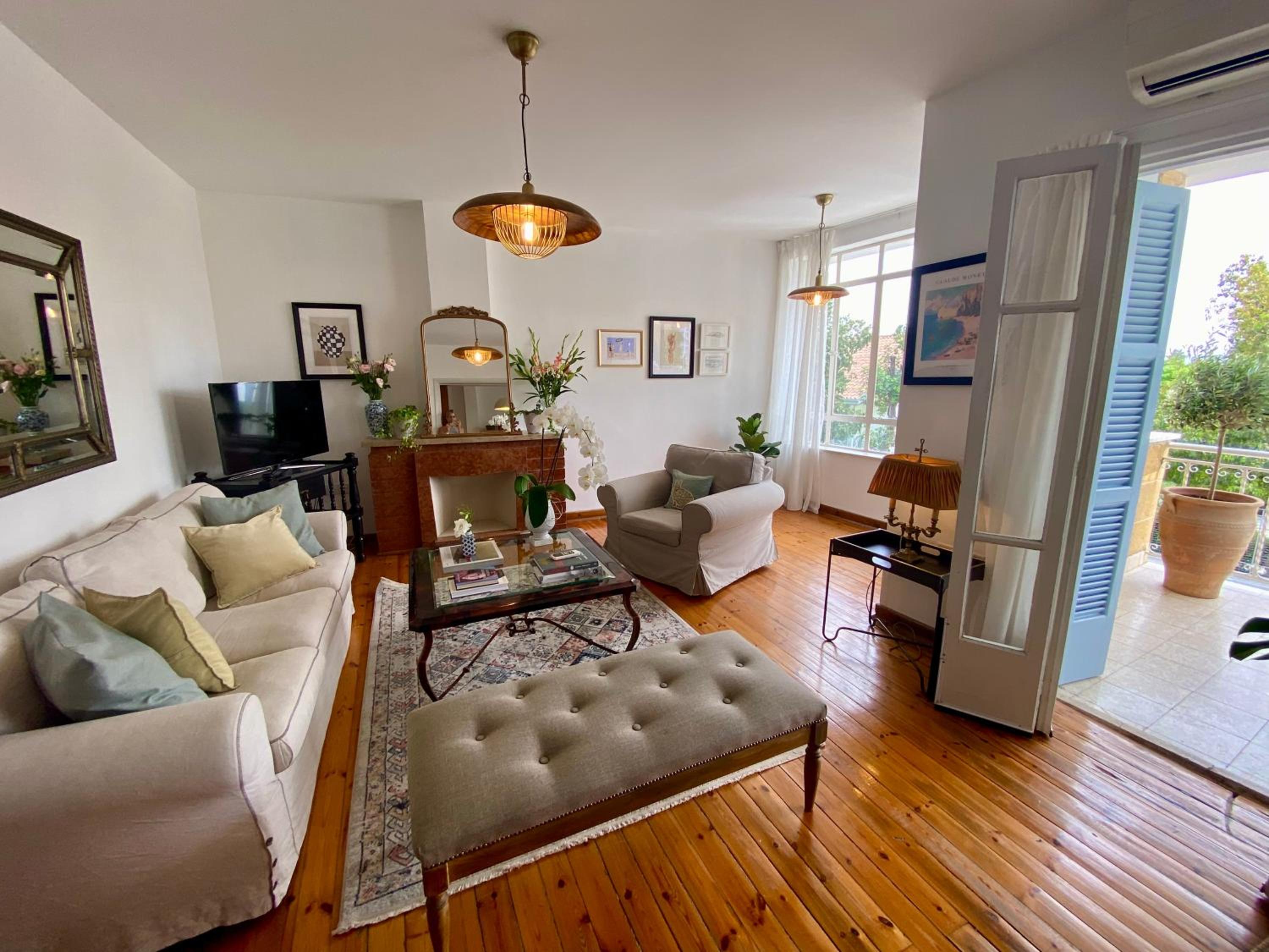 Two-Bedroom Apartment photo 2